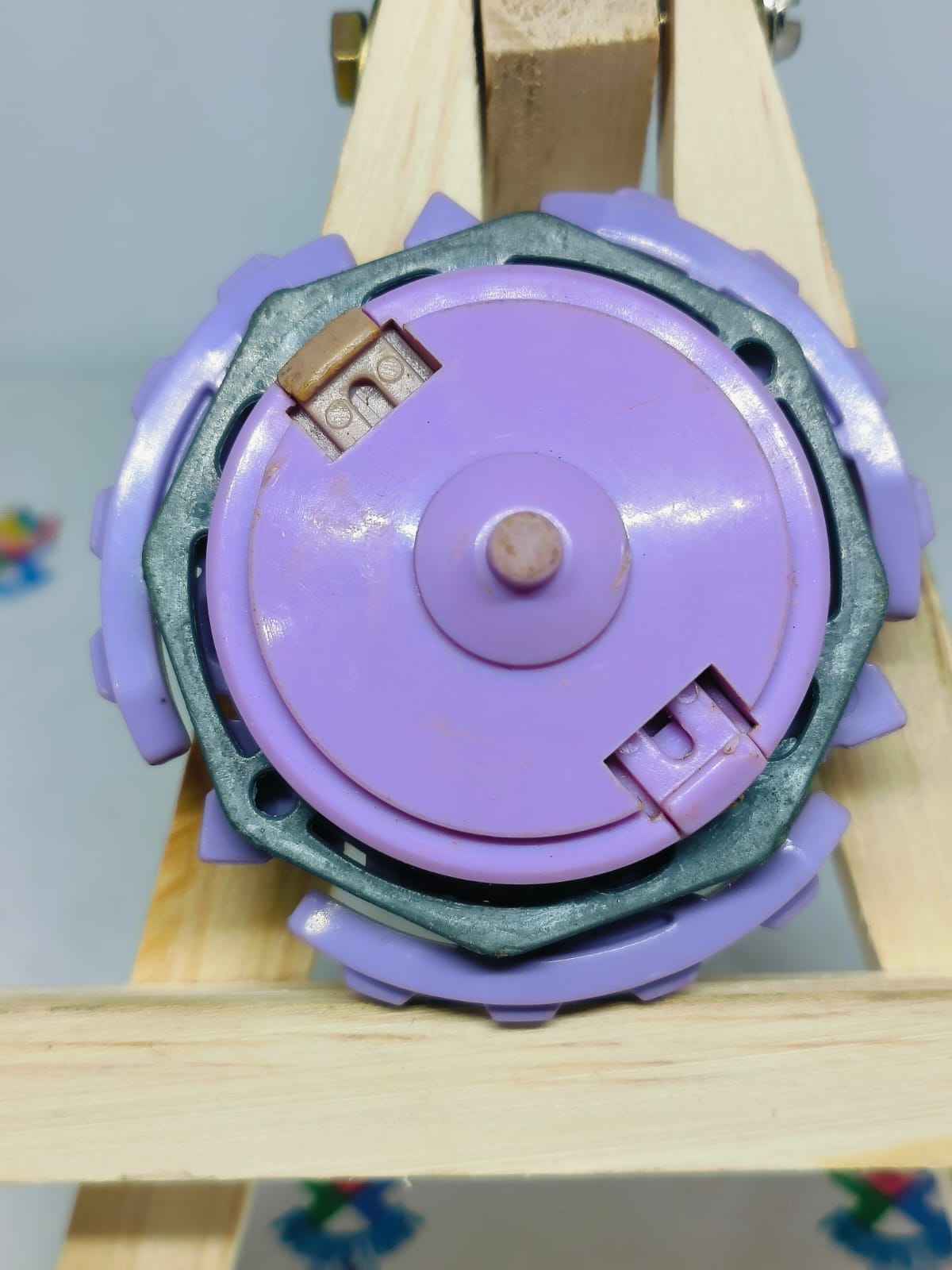 A-33 Master Draciel (G) - Takaratomy Beyblade: Shoot