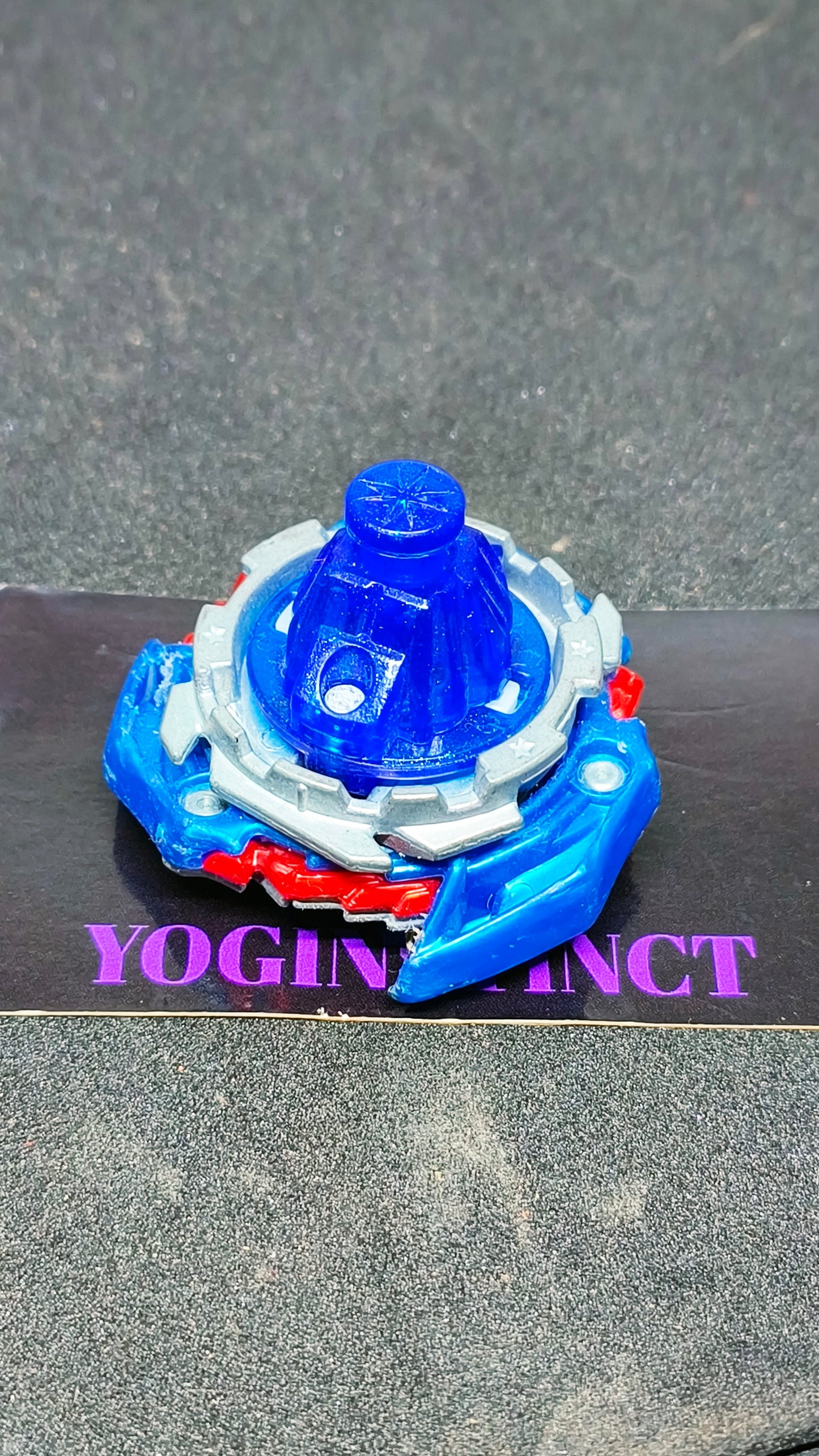 वल्किरी 12 ज्वालामुखी जीतना (ए)