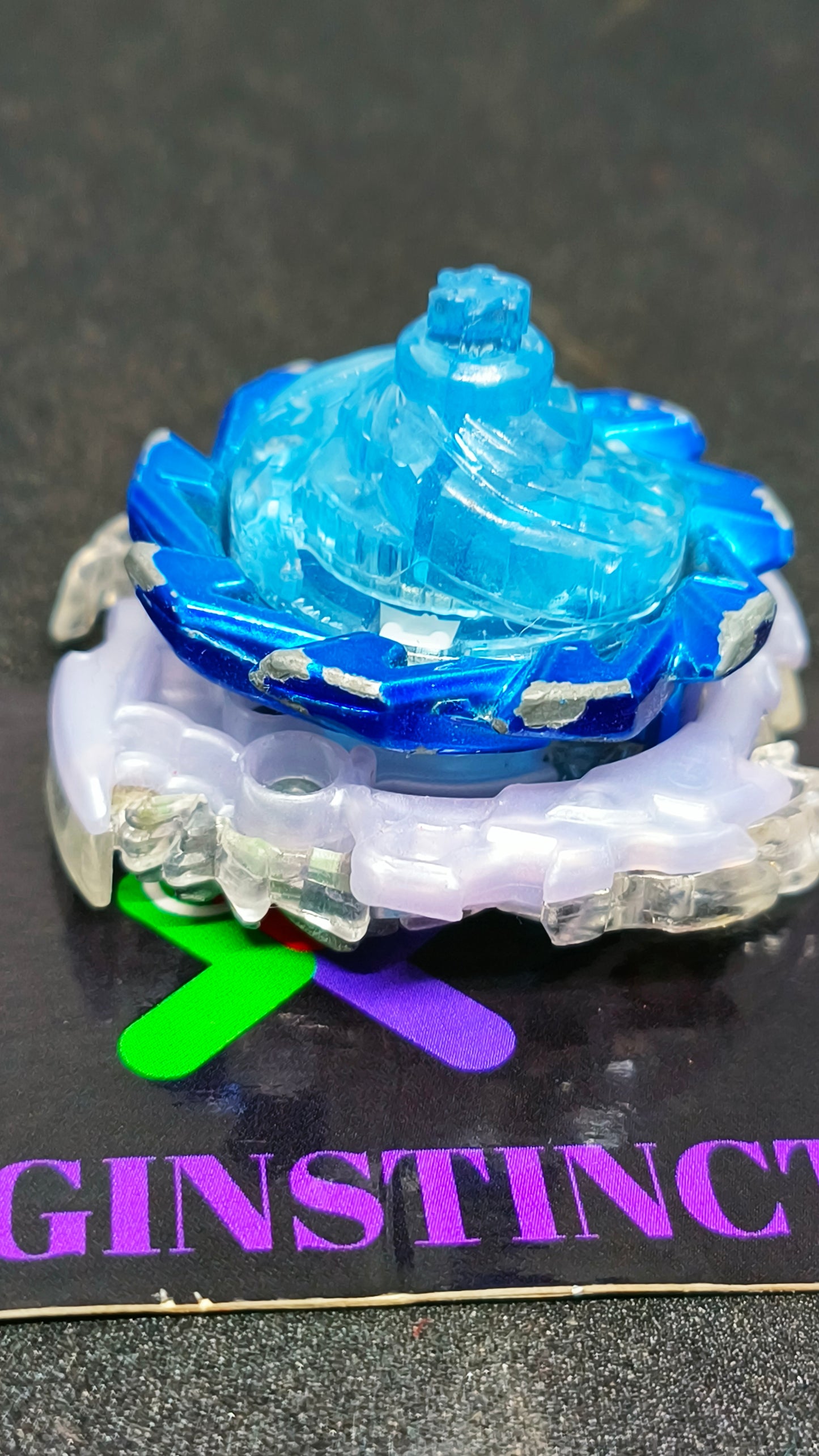 लॉस्ट लॉन्गिनस नाइन स्पाइरल (डी)