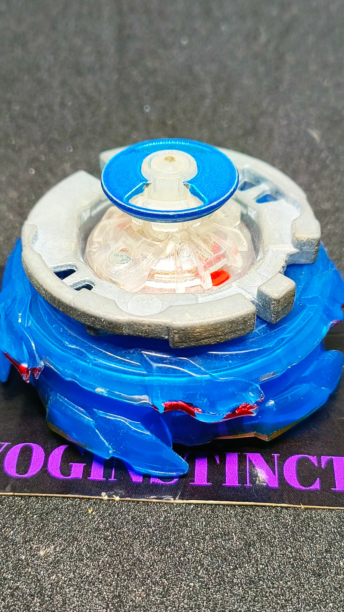 हेलिओस ज्वालामुखी ओउ जोन'+जेड