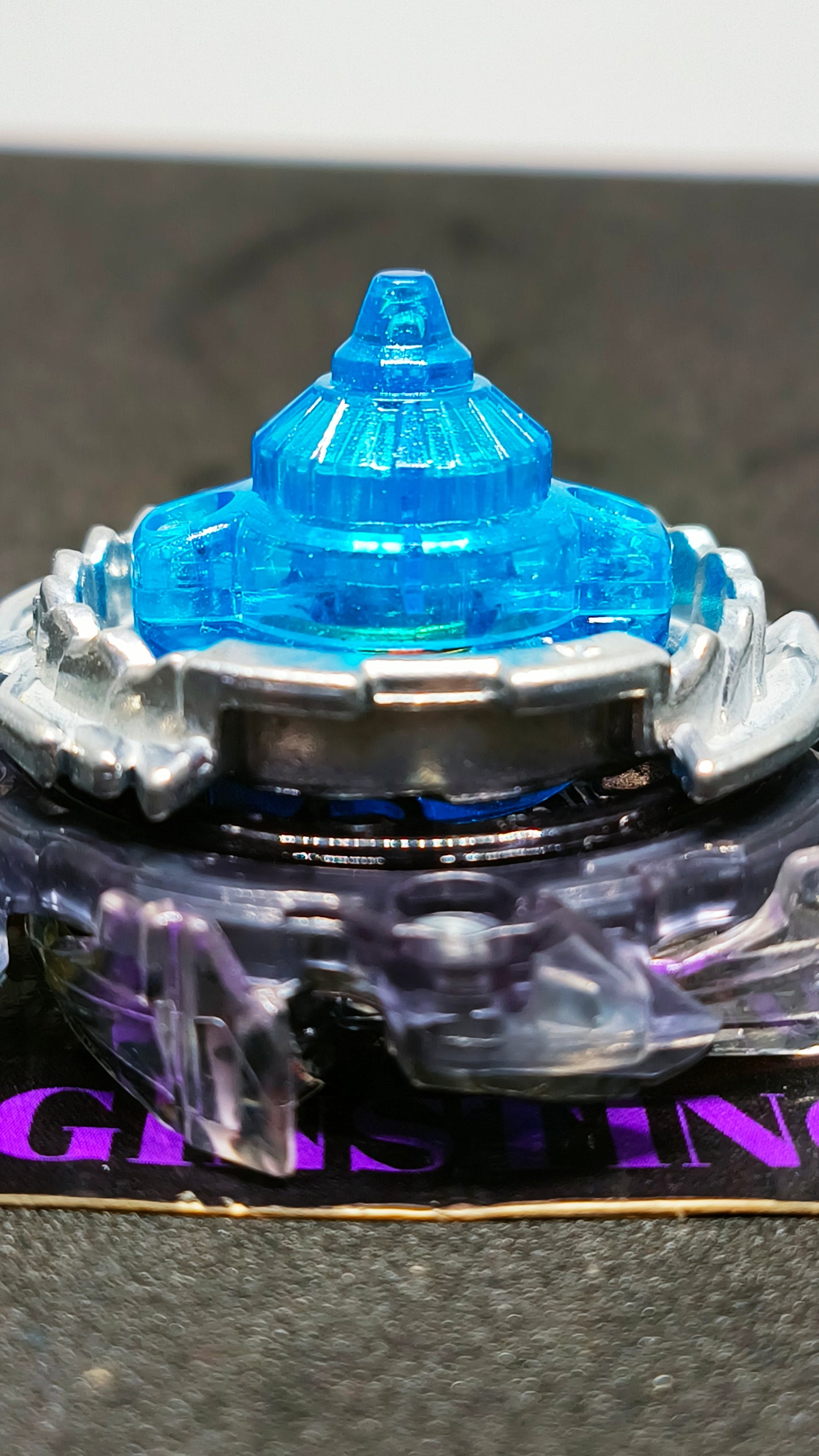 हेल सैलामैंडर 13 ब्लो' (बी)