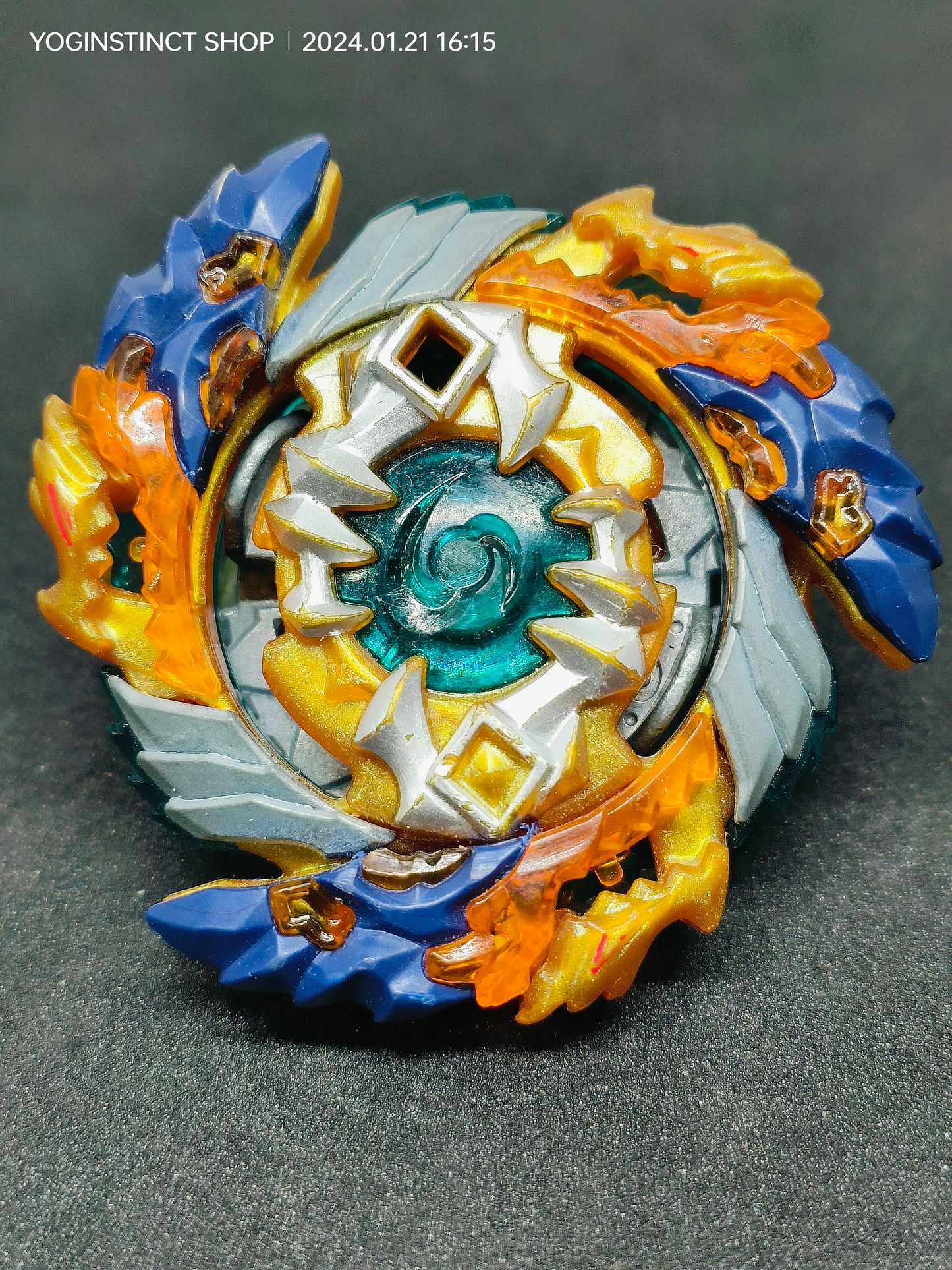 गीस्ट फ़फ़्निर 8' अवशोषक (डी)