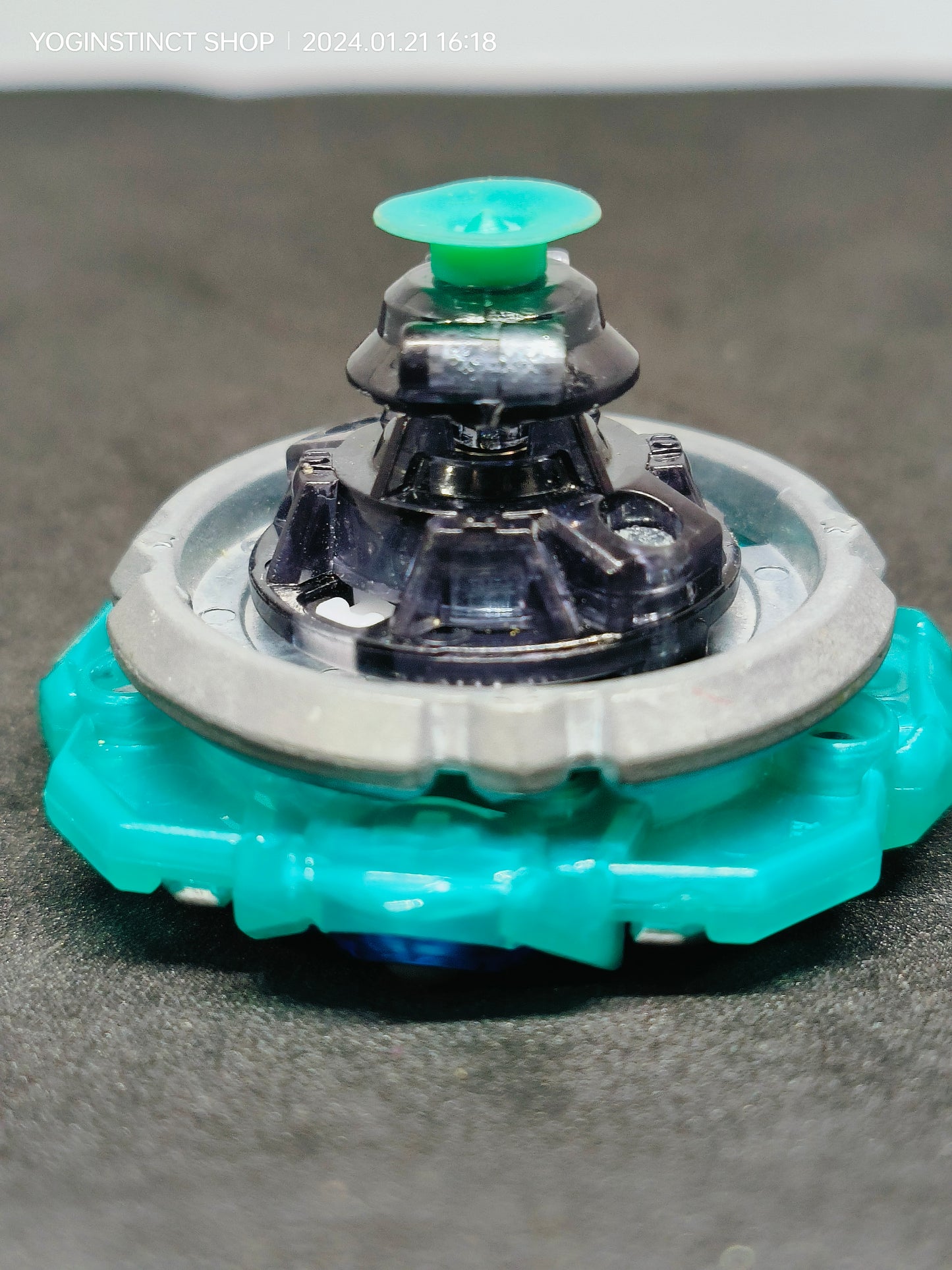 ओर्ब एगिस बाहरी क्वेस्ट (एफ)