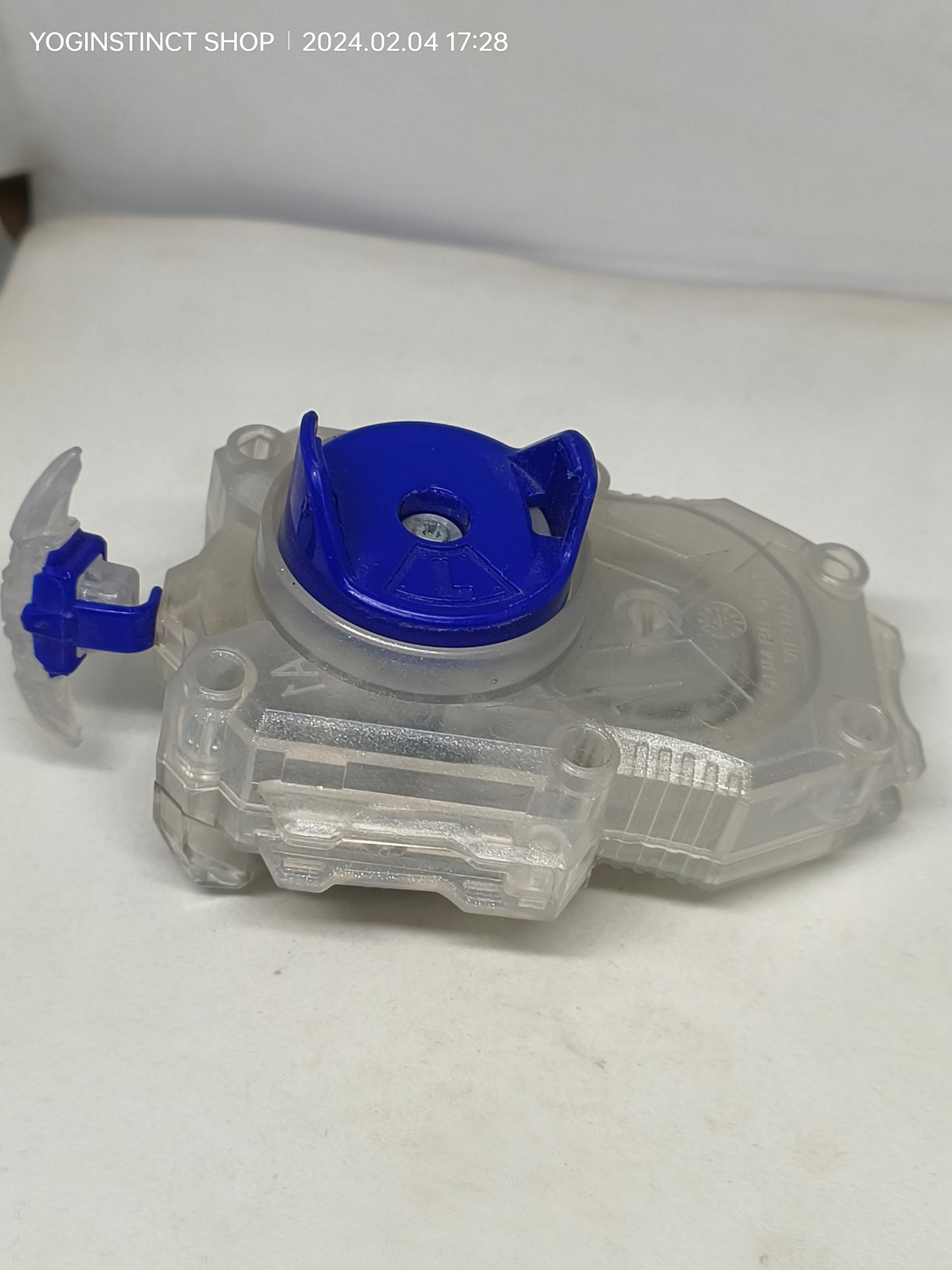 B-174 (silver) Long Superking BeyLauncher L