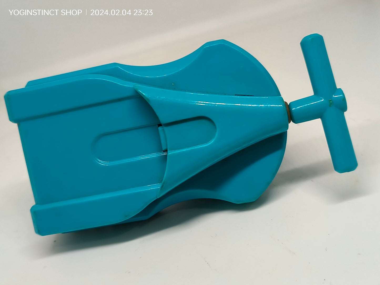 BB-17 BeyLauncher (Metal Saga) cyan blue Right spin