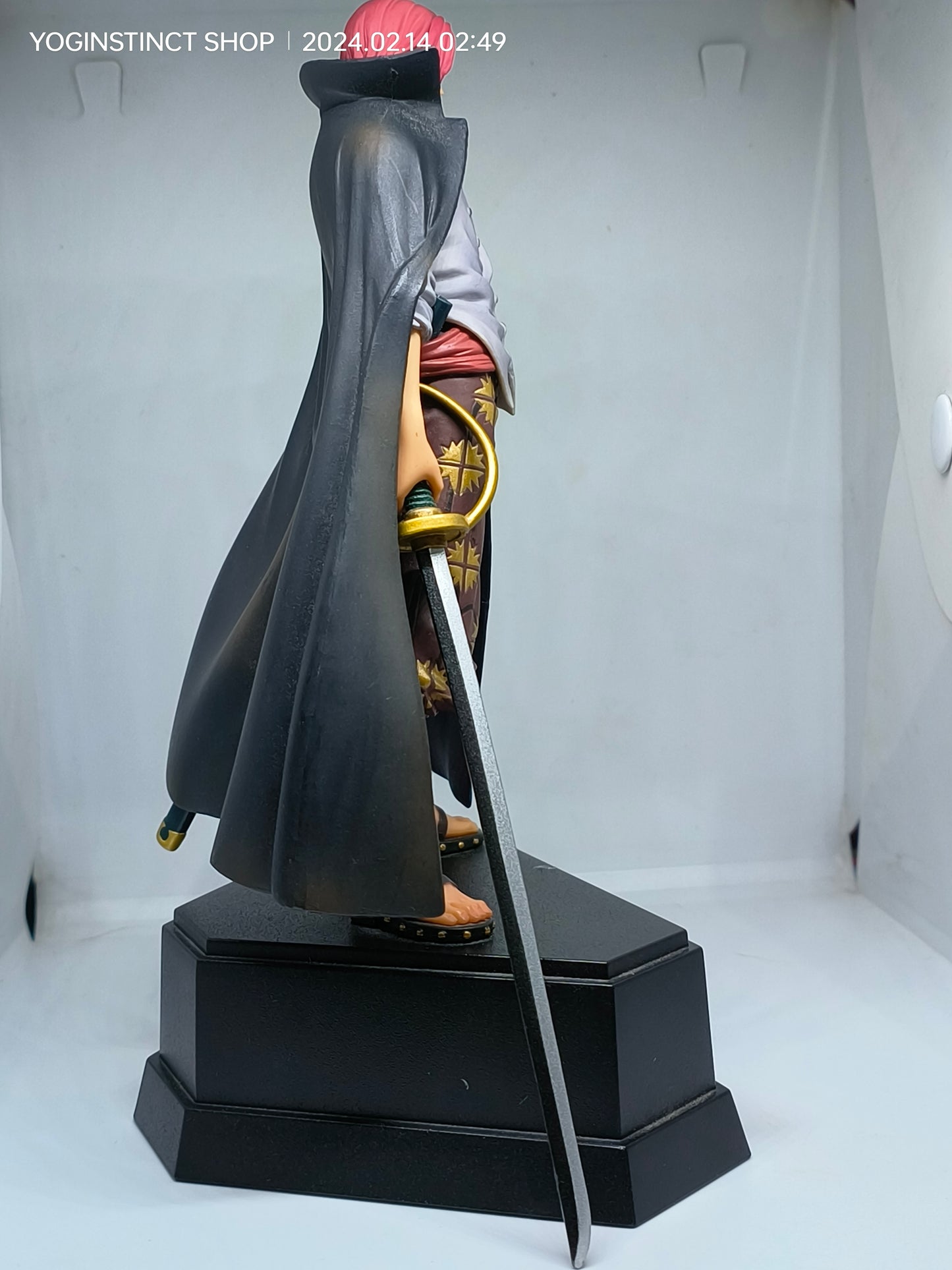 Bandai Ichiban kuji One Piece The Grandline Men - 15th Anniversary Edition - Shanks Prize E