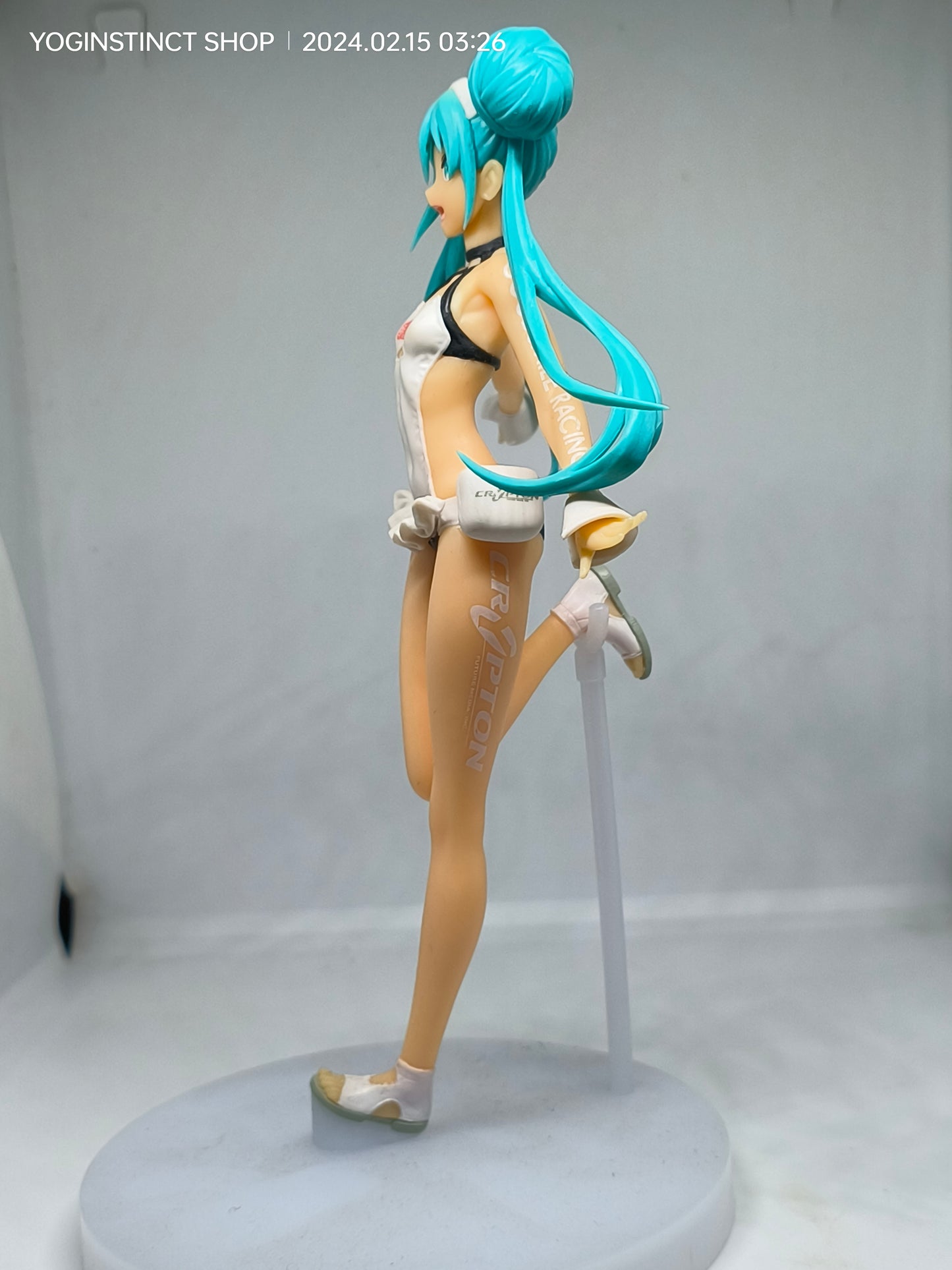 Hatsune Miku Racing - Racing Miku 2022 Tropical Maid Ver.
