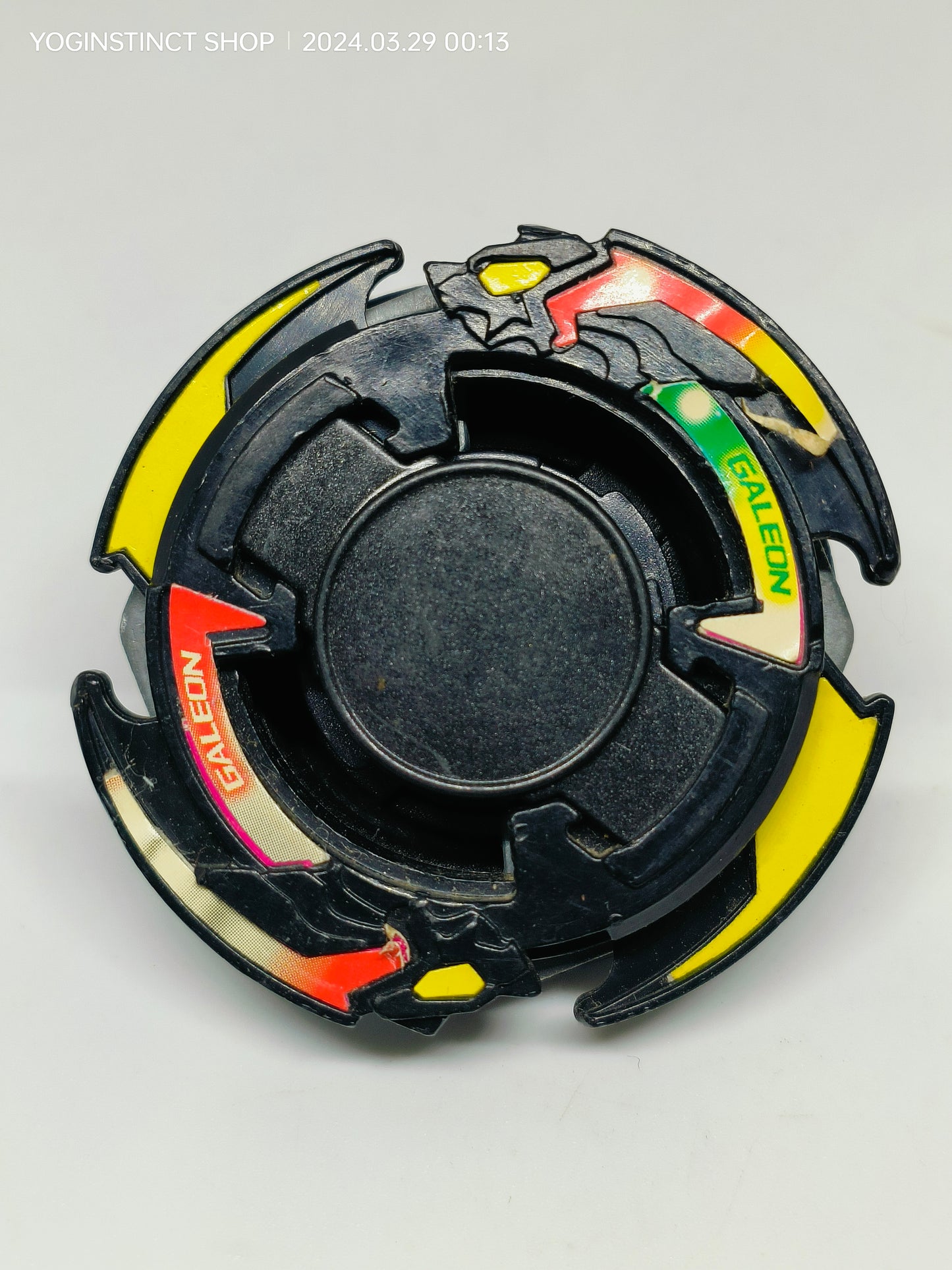 A-3 Galeon (B) - Takaratomy Beyblade: Shoot