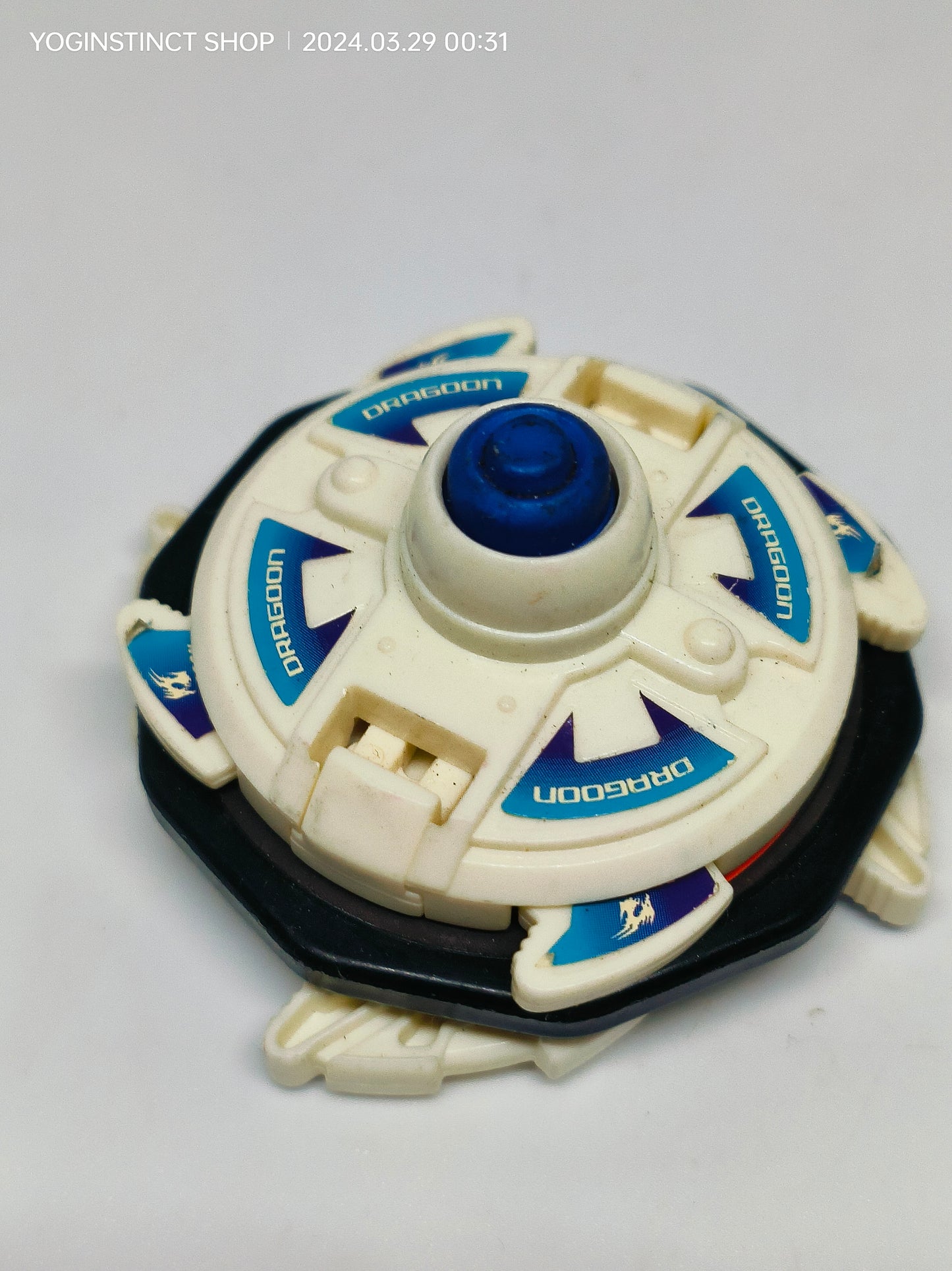 A-69 DRAGOON V2 (A) - Takaratomy Beyblade: V-FORCE