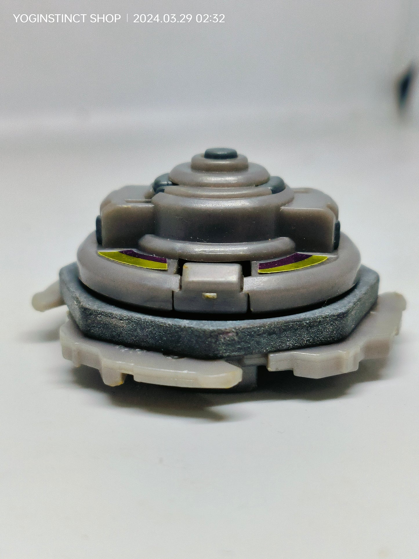 A-24 Driger F / Fang (E) - Takaratomy Beyblade: Shoot