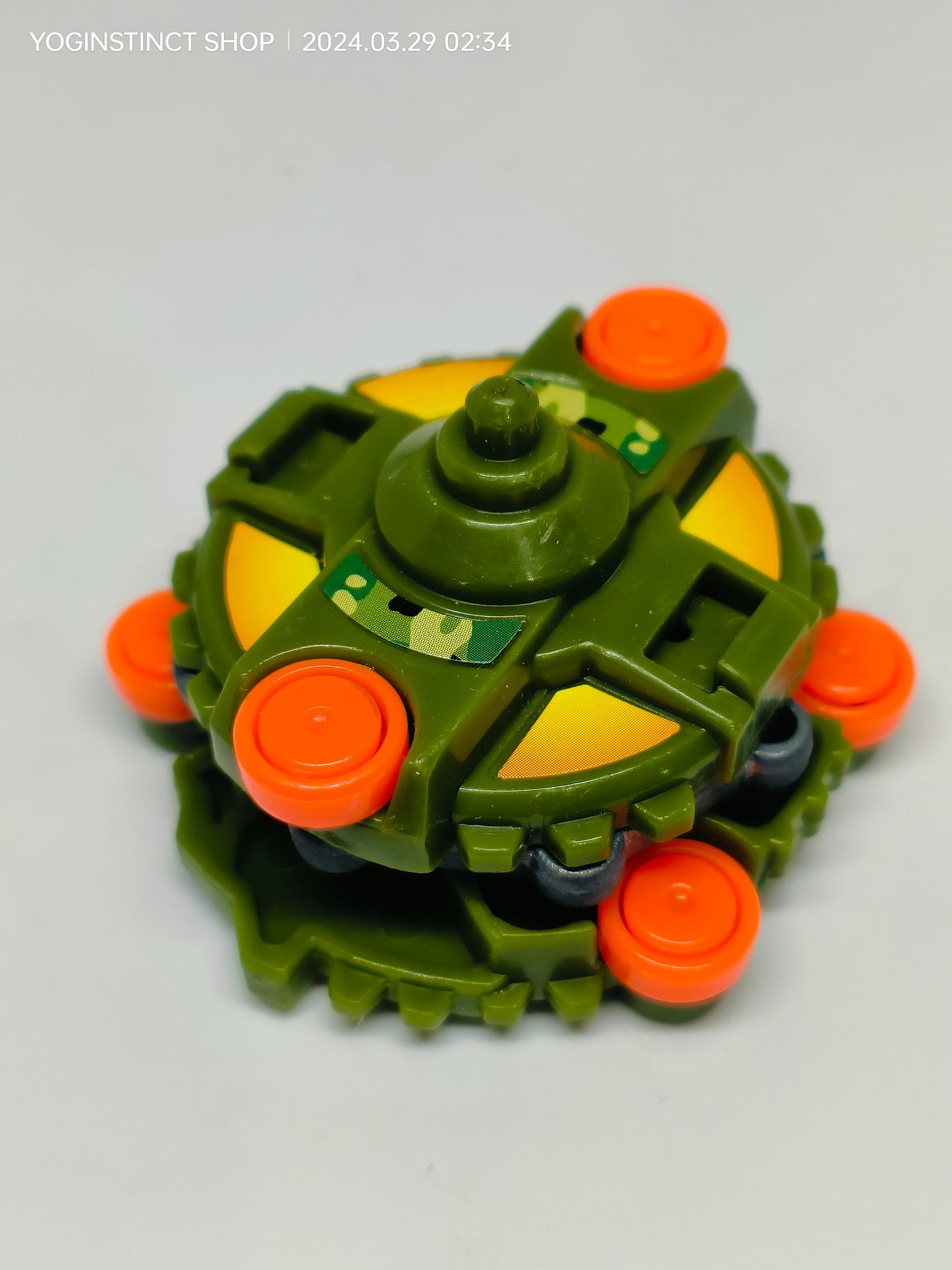 Spike Lizard - Takaratomy Beyblade: Shoot