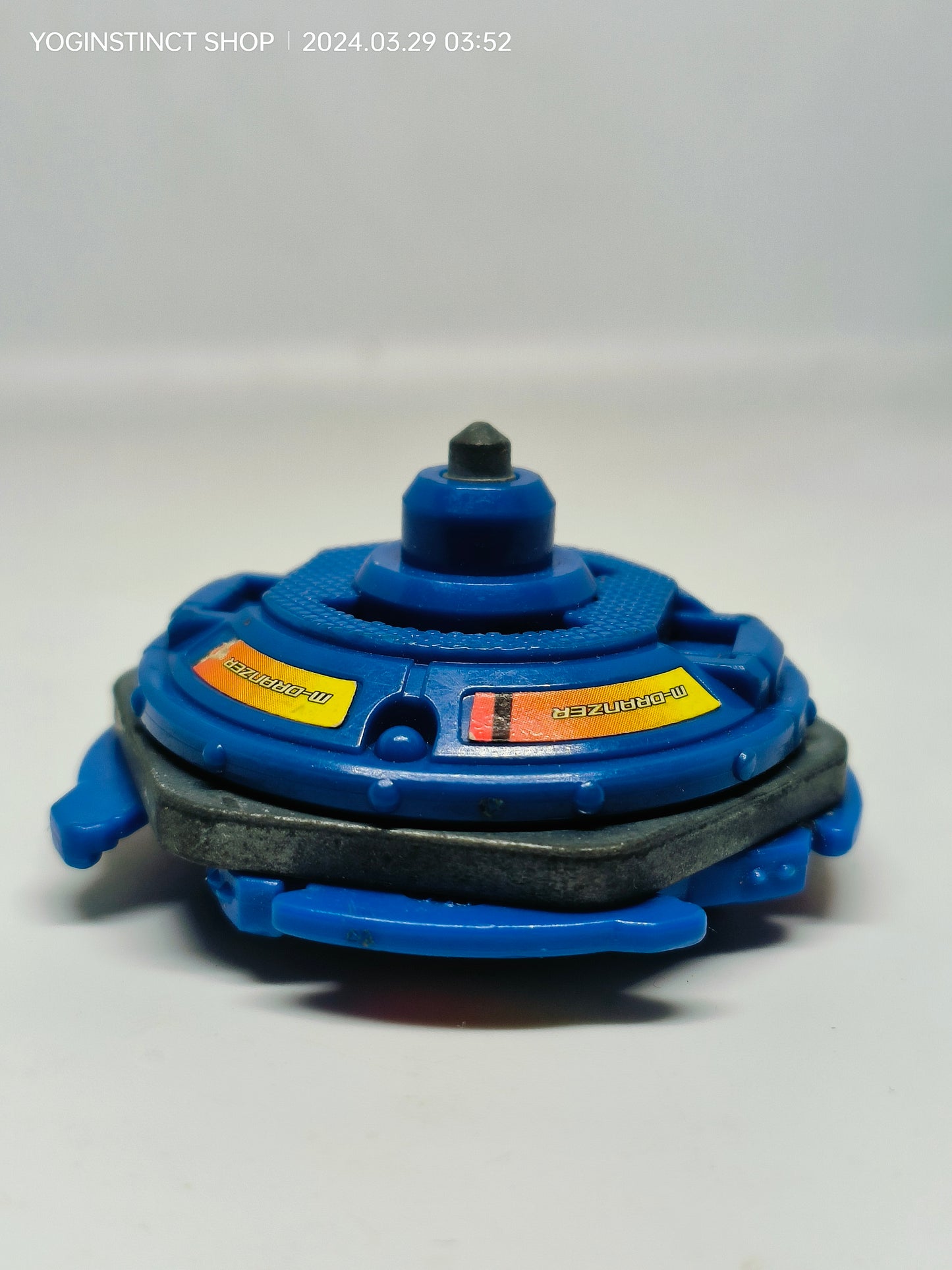 A-32 MASTER DRANZER (B) - Takaratomy Beyblade: Shoot