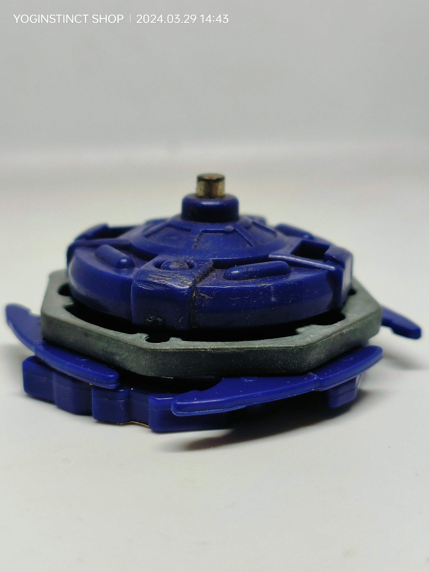 A-78 Strata Dragoon / Gaia Dragoon V (C) - Takaratomy Beyblade: Shoot