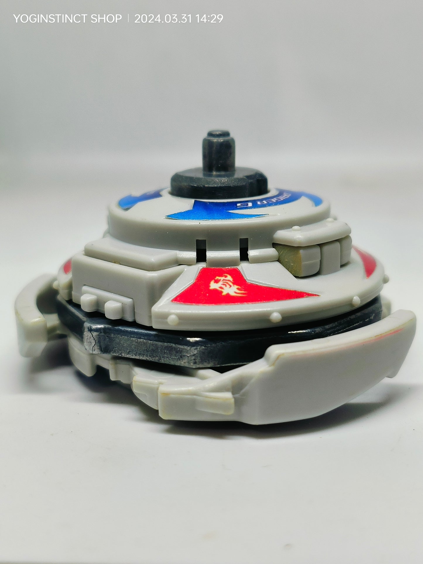 A-94 Driger G (A) - Takaratomy Beyblade: G-revolution