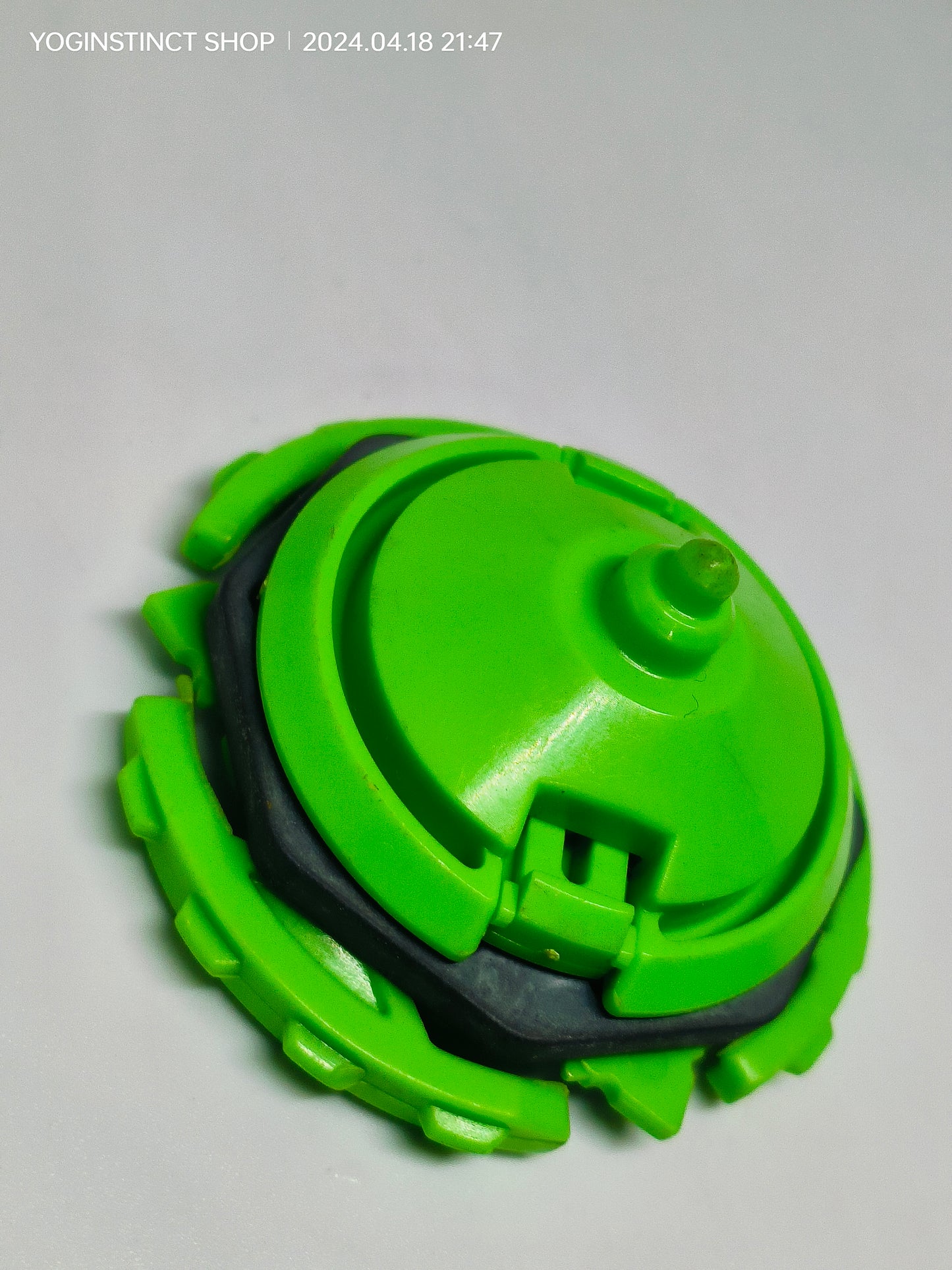 A-33 Master Draciel (D) - Takaratomy Beyblade: Shoot