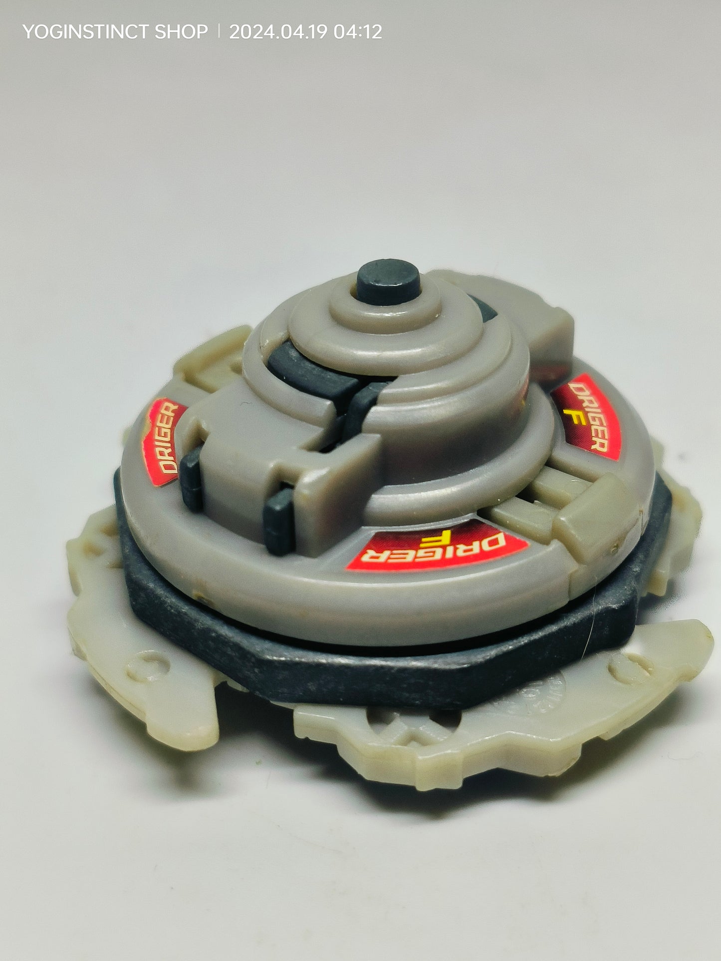 A-24 Driger F / Fang (K) - Takaratomy Beyblade: Shoot
