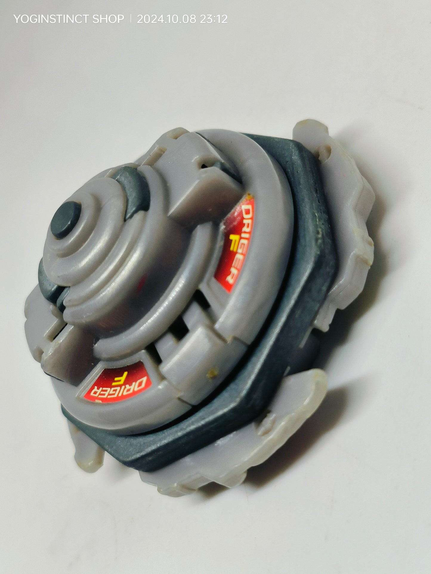 A-24 Driger F / Fang (F) - Takaratomy Beyblade: Shoot AR BROKEN