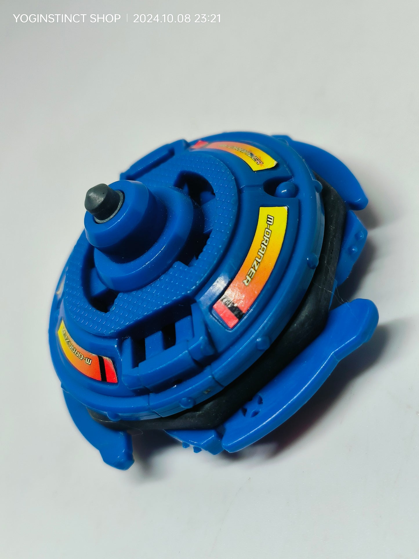 A-32 MASTER DRANZER (E) - Takaratomy Beyblade: Shoot