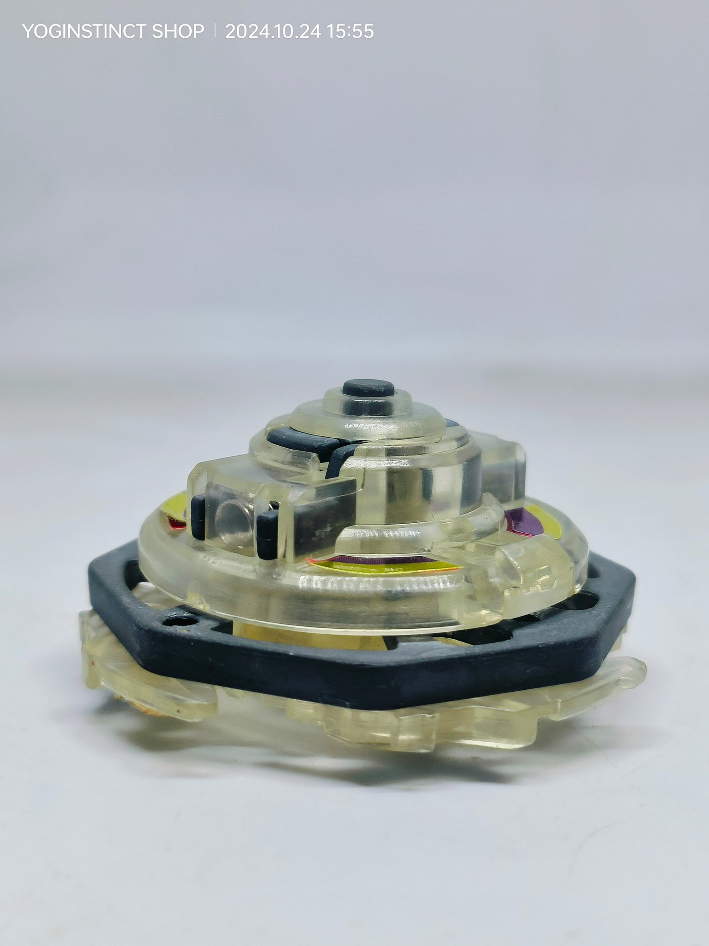 A-24 - Limited Crystal edition - Driger F / Fang - Takaratomy Beyblade: Shoot sb