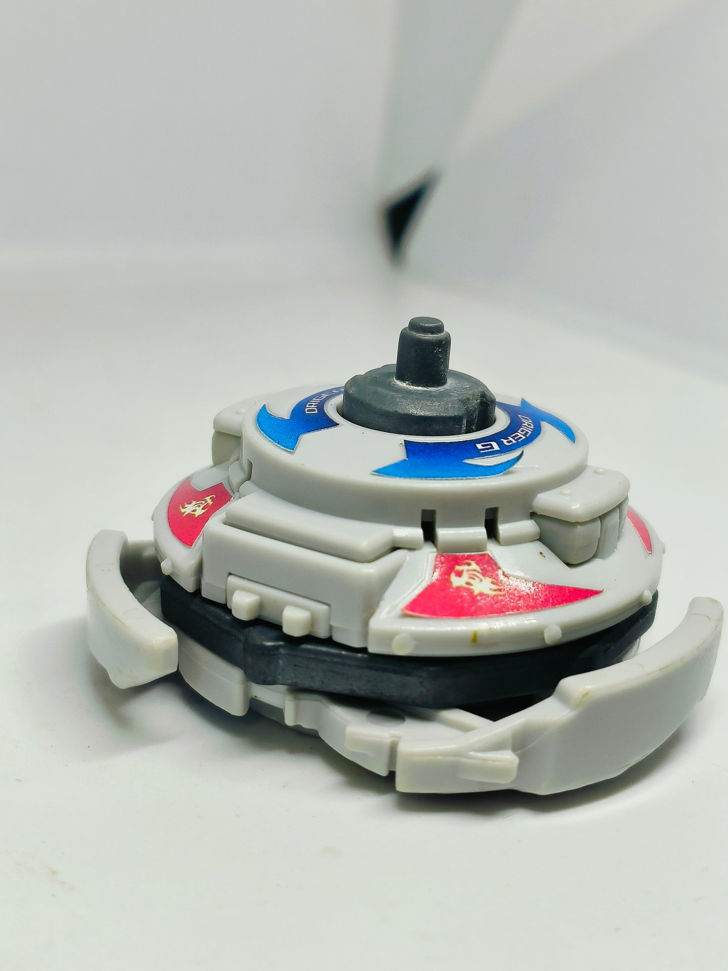 A-94 Driger G (C) - Takaratomy Beyblade: G-revolution