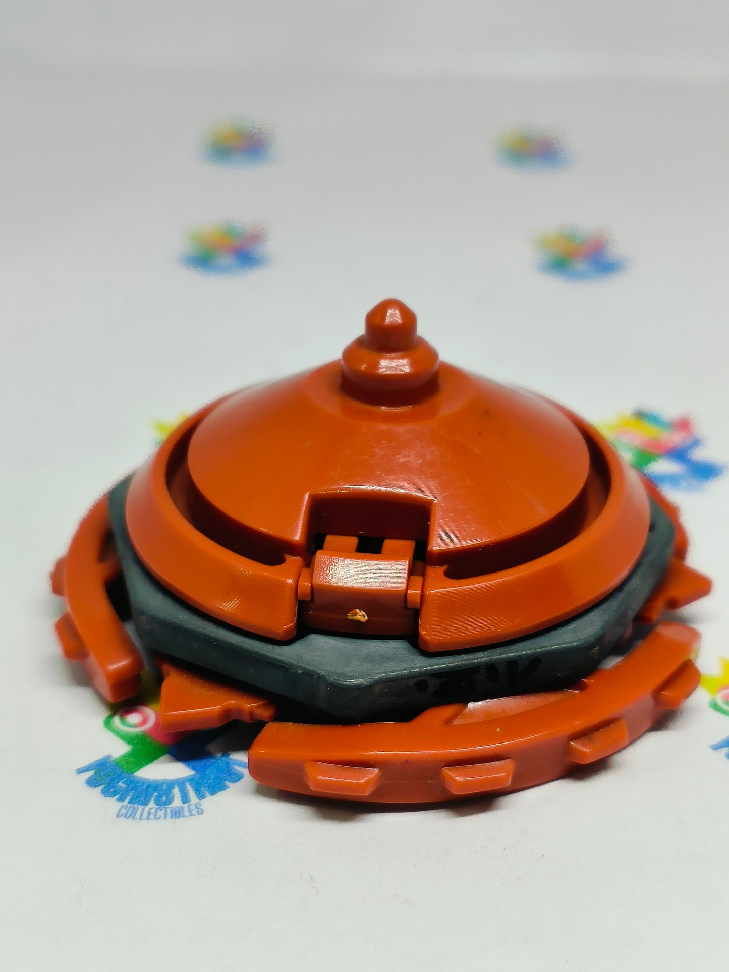 A-33 Master Draciel (F) - Takaratomy Beyblade: Shoot