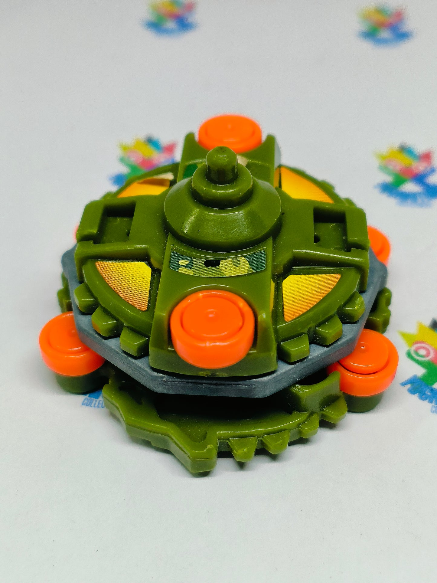 Spike Lizard - Takaratomy Beyblade: Shoot (C)