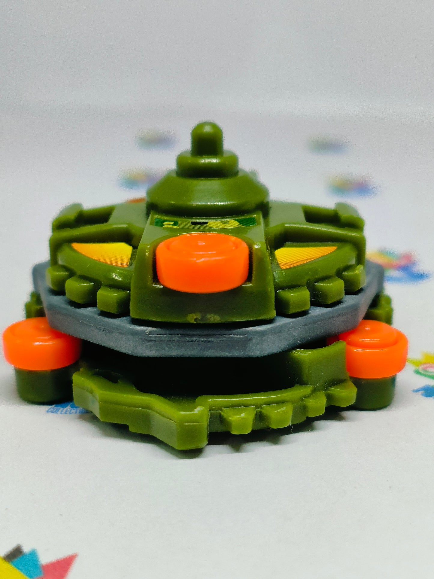 Spike Lizard - Takaratomy Beyblade: Shoot (C)