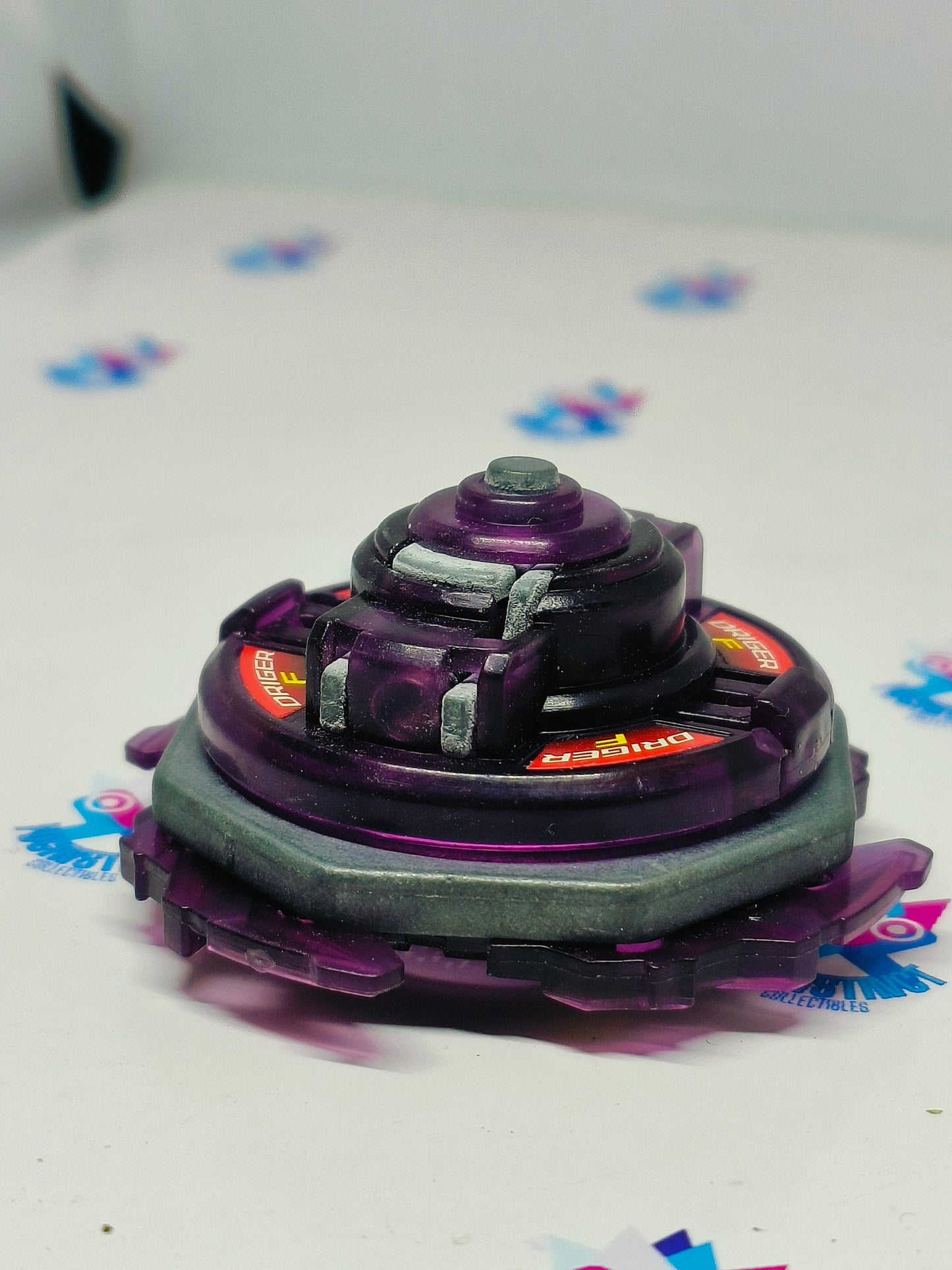 A-24 Driger F / Fang (O) - Takaratomy Beyblade: Shoot