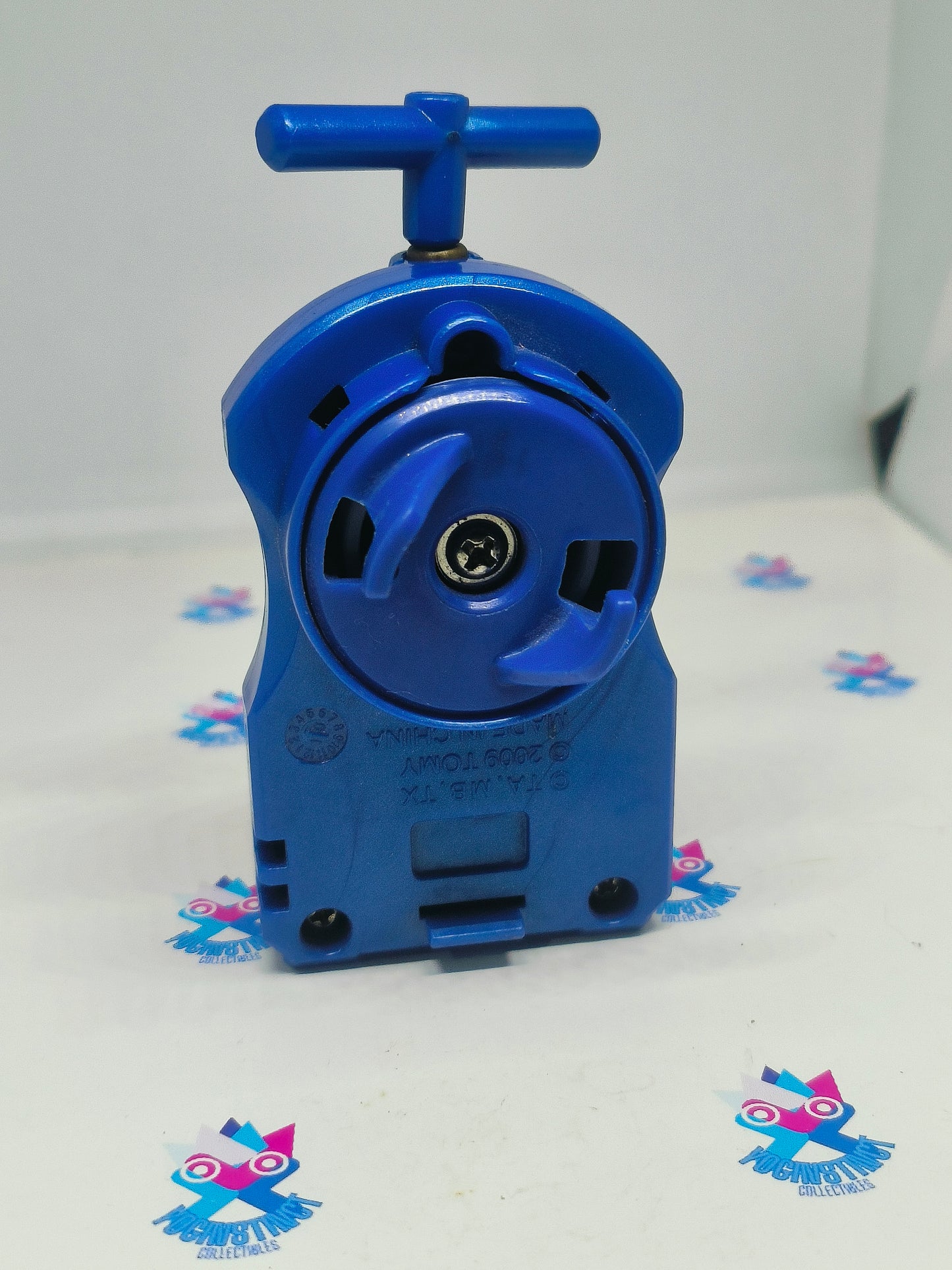 BB-17 Bey String Launcher (Metal Saga) Blue Right spin