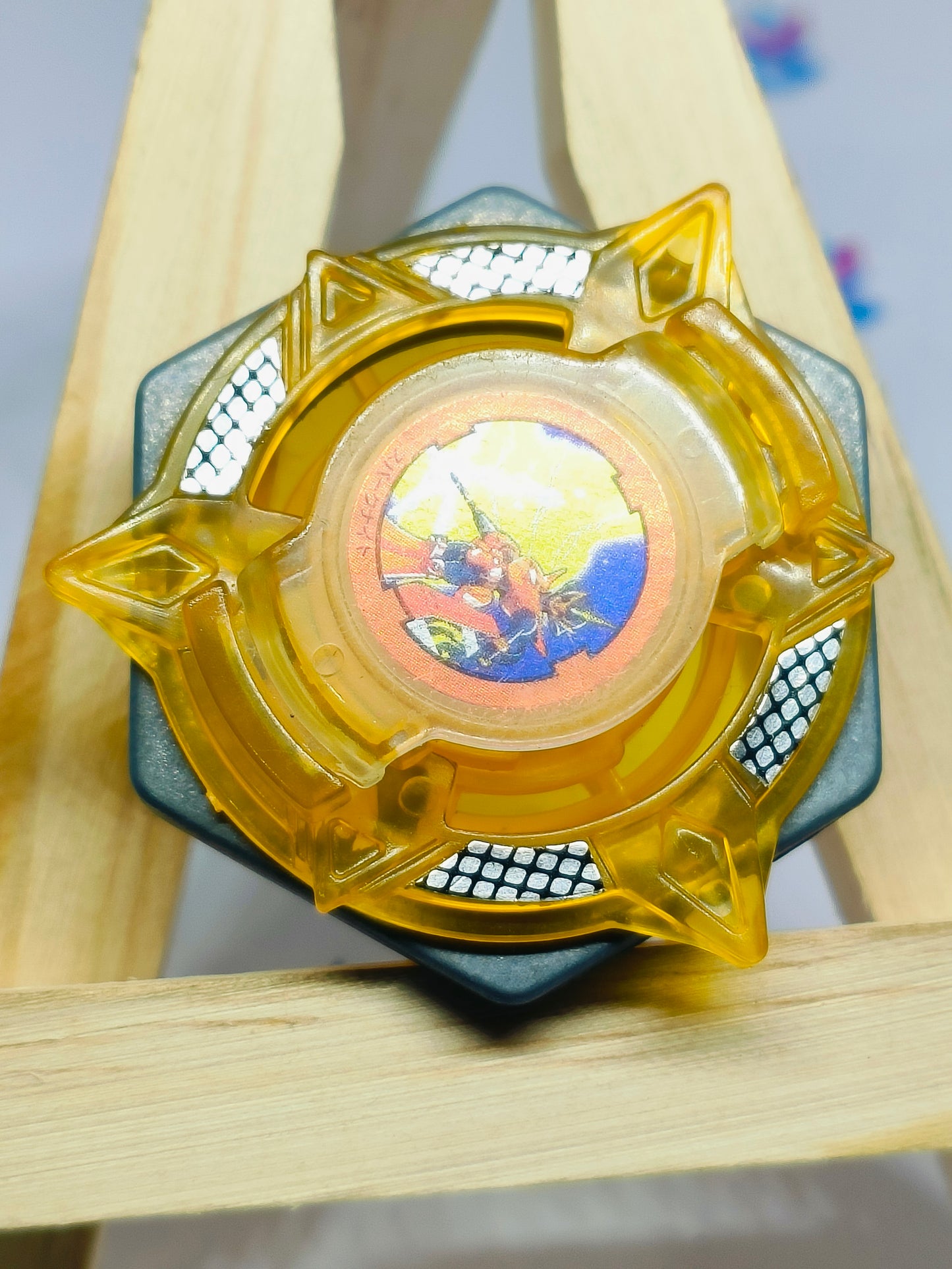 Spark Knight TAKARATOMY BEYBLADE BAKUTEN SHOOT