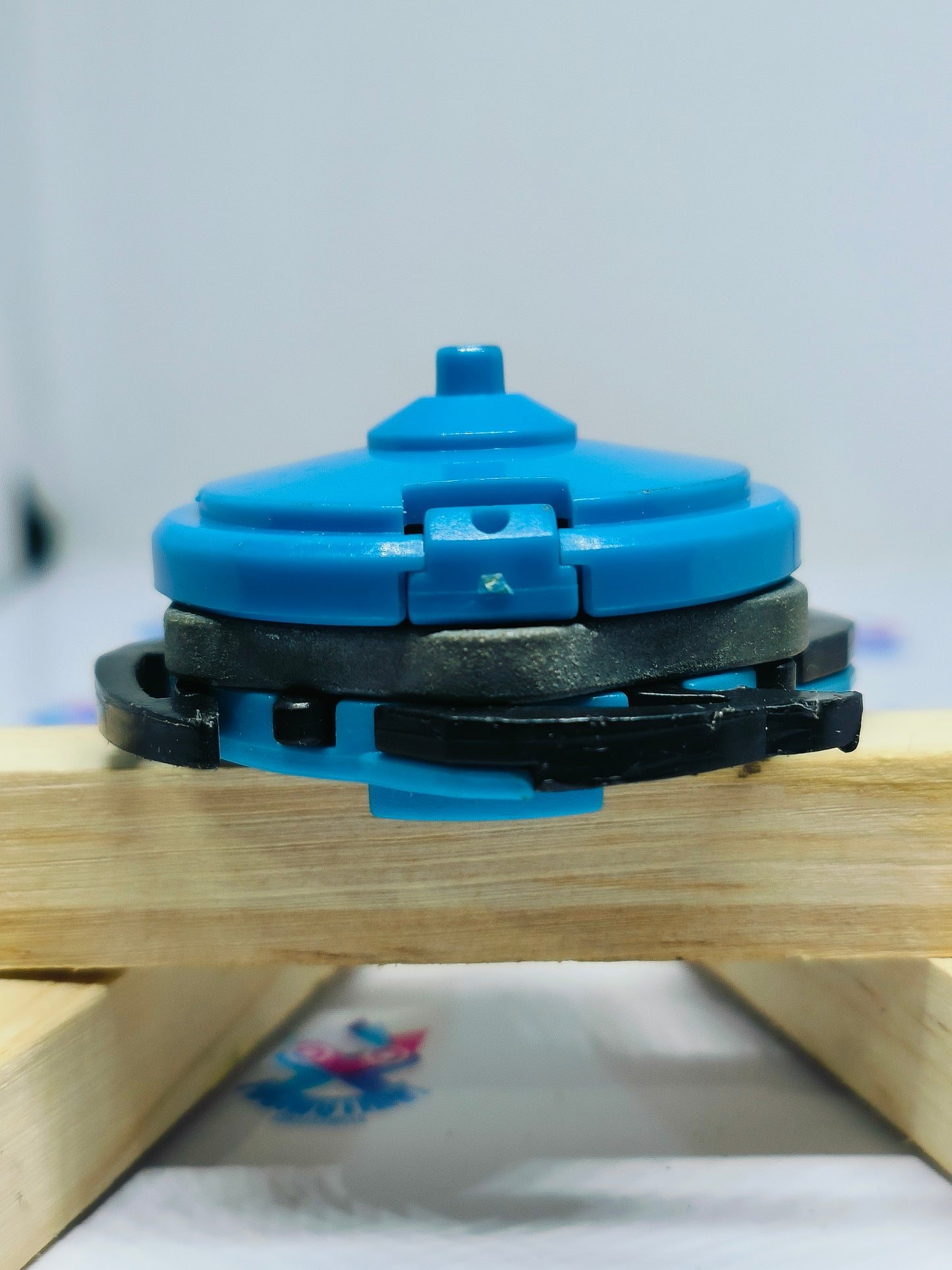 Bound Defensor  Takaratomy Beyblade Shoot - Next Generation Beigoma Battle: Beyblade