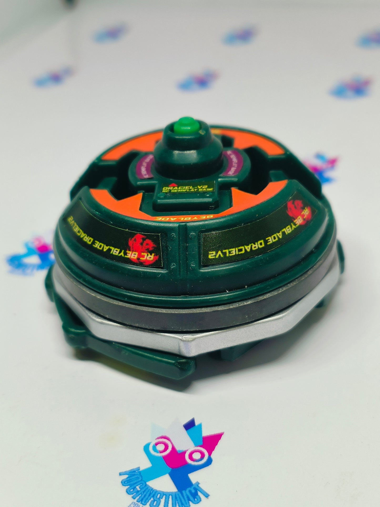 Draciel V2 (RC VERSION) (b)- Takaratomy Beyblade: V-FORCE