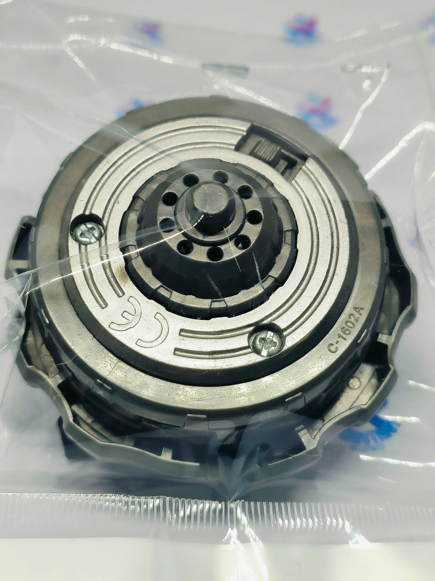 Ray Striker : Sound and Light Beyblade Meral Fight