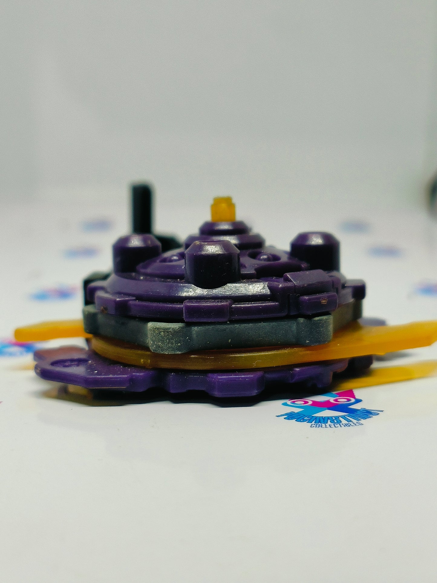 Gaia Dragoon S (E) - Takaratomy Beyblade: V-force