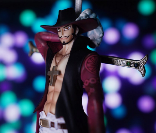 Dracule Mihawk Figuarts zero