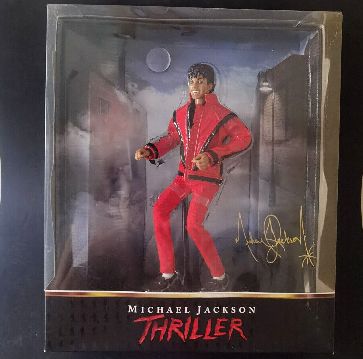 PlayMates - Michael Jackson - thriller version