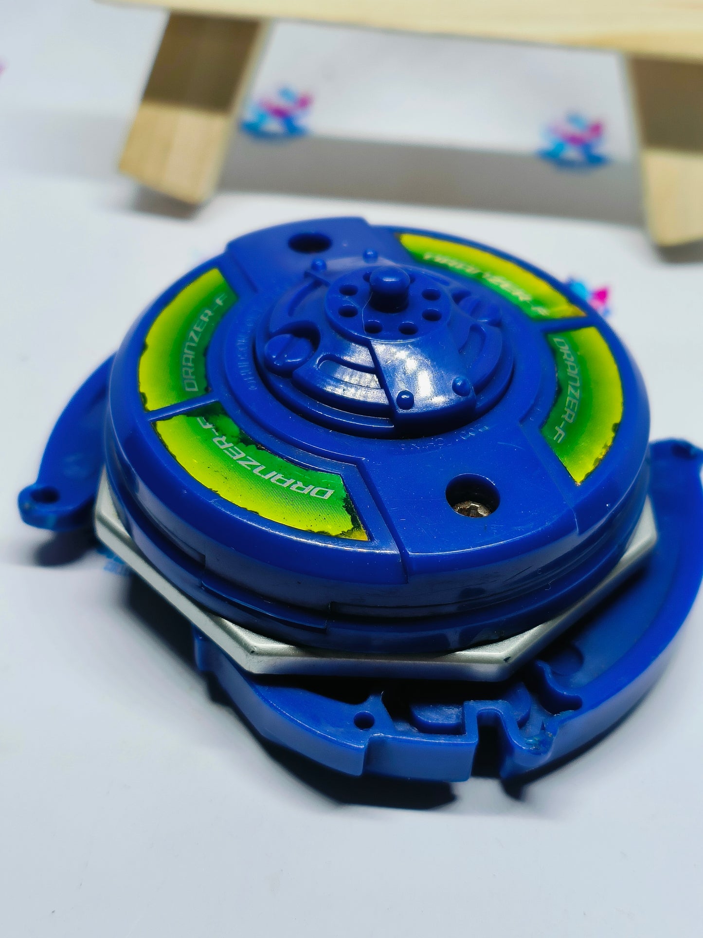 Dranzer F - S&L ver. - TAKARATOMY