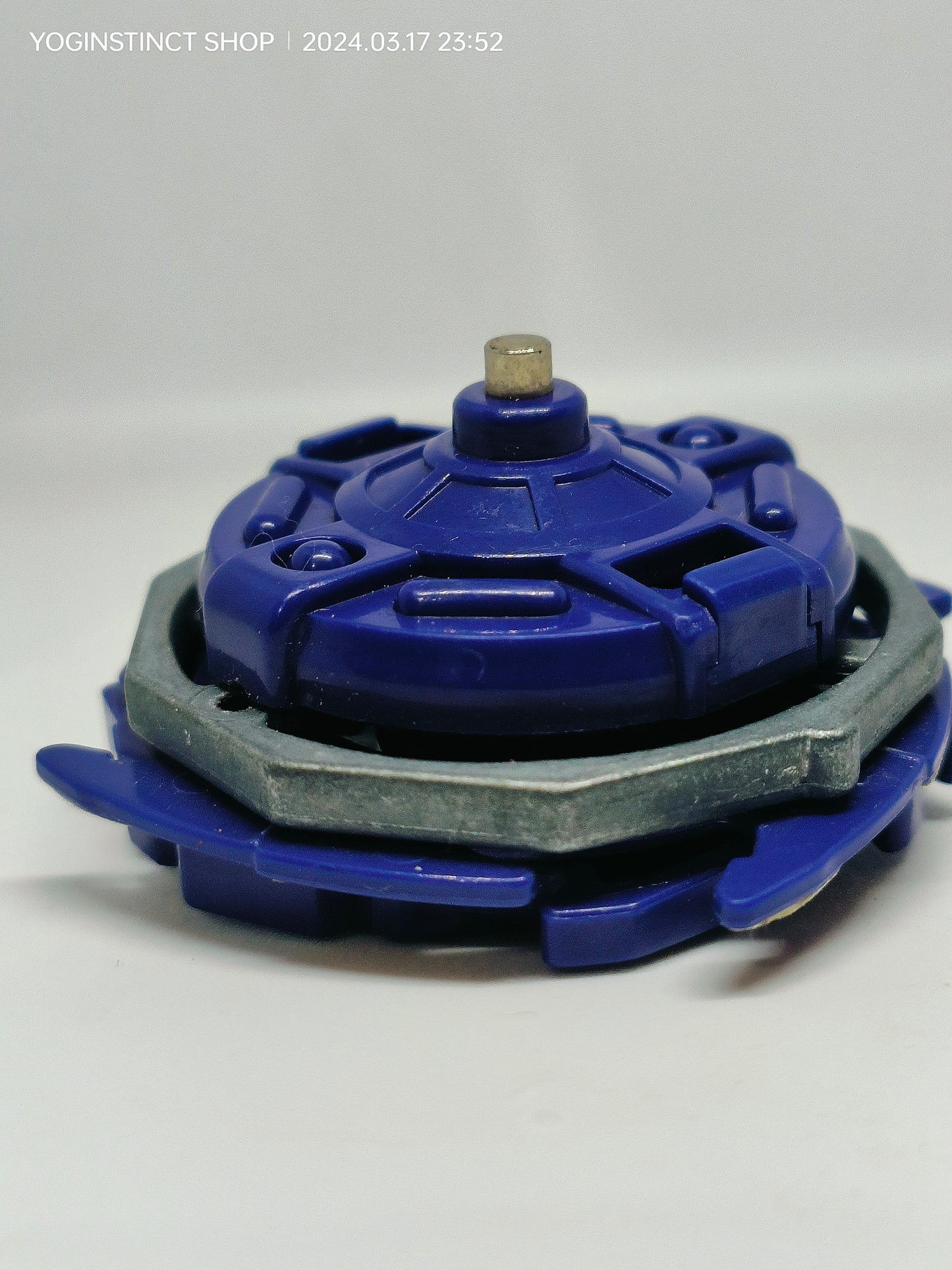 A-78 Strata Dragoon / Gaia Dragoon V (A) - Takaratomy Beyblade: Shoot