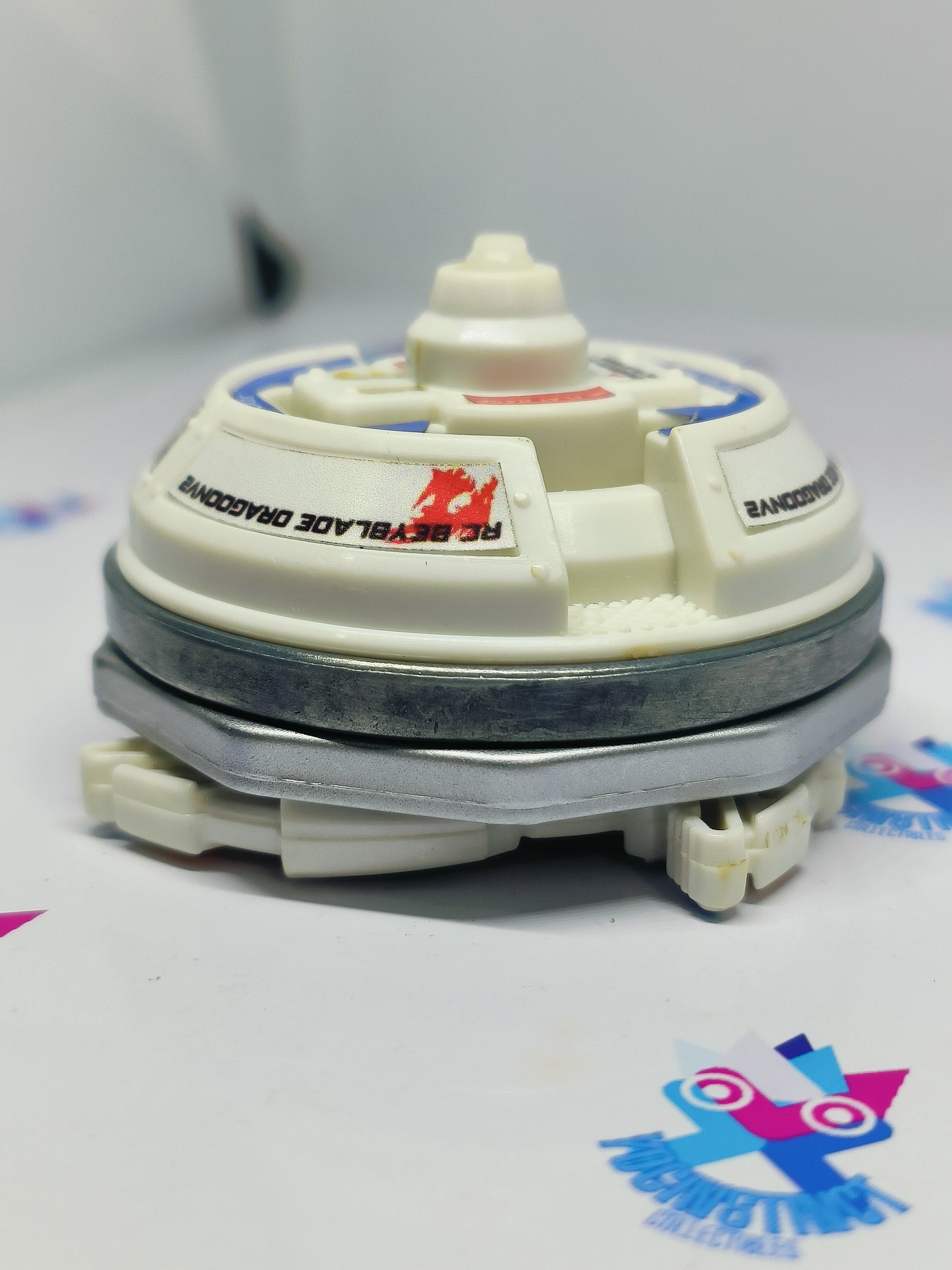 A-69 DRAGOON V2 (RC VERSION) - Takaratomy Beyblade: V-FORCE 2