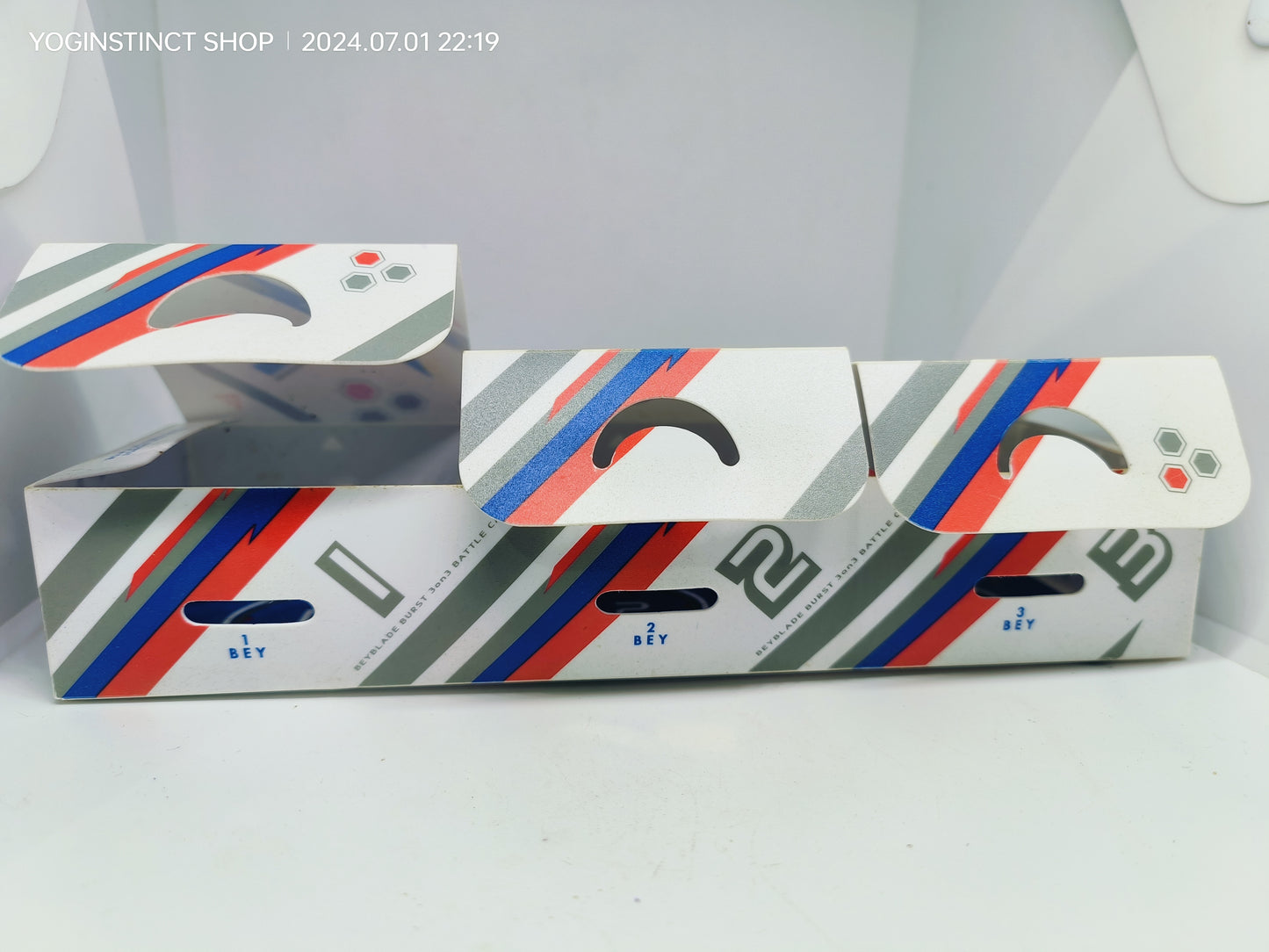 B-84 Beyblade Burst 3on3 Battle case