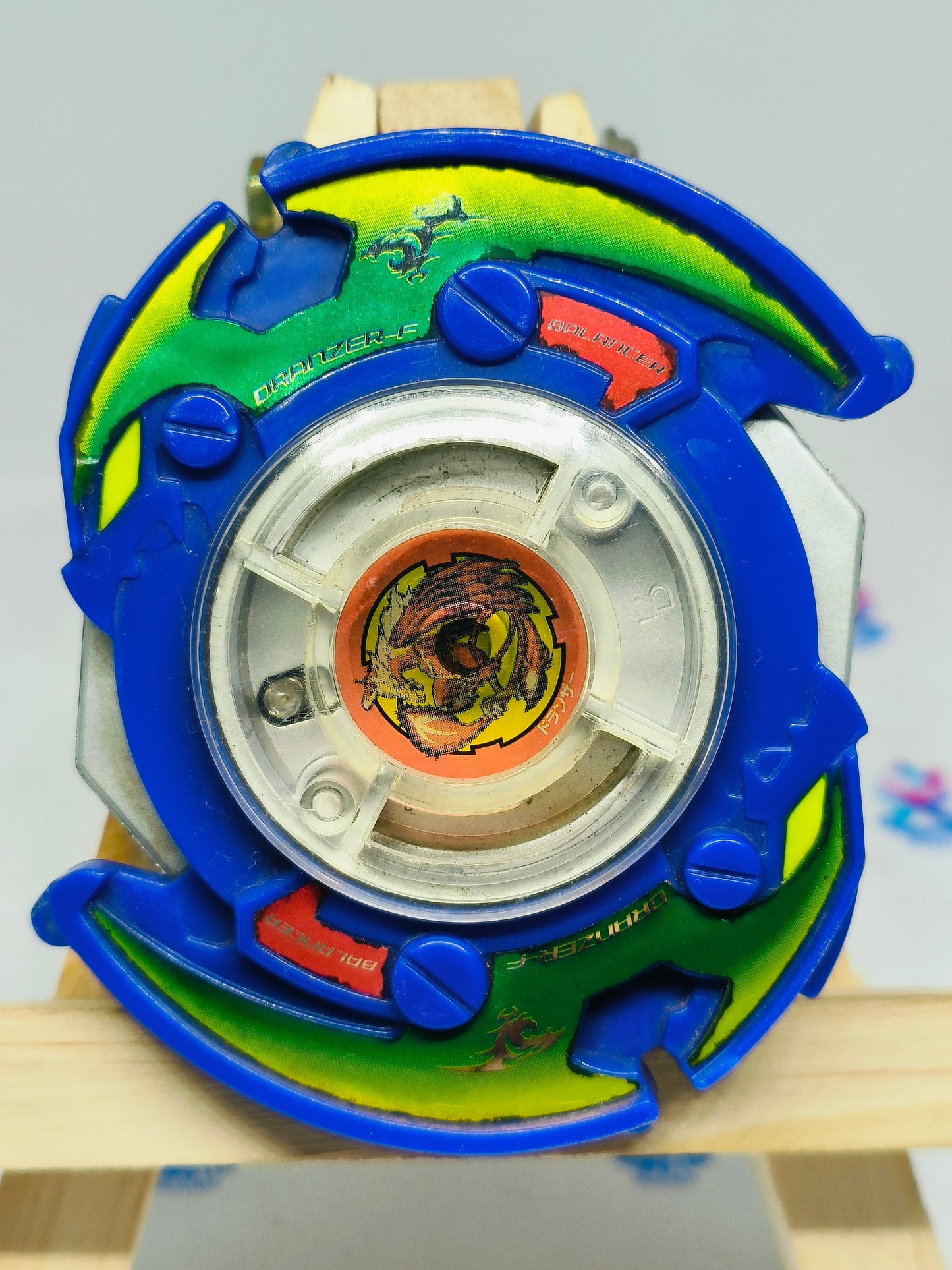 Dranzer F - S&L ver. - TAKARATOMY