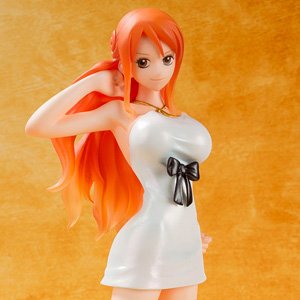 Figuarts Zero Nami -One Piece Film Gold Version