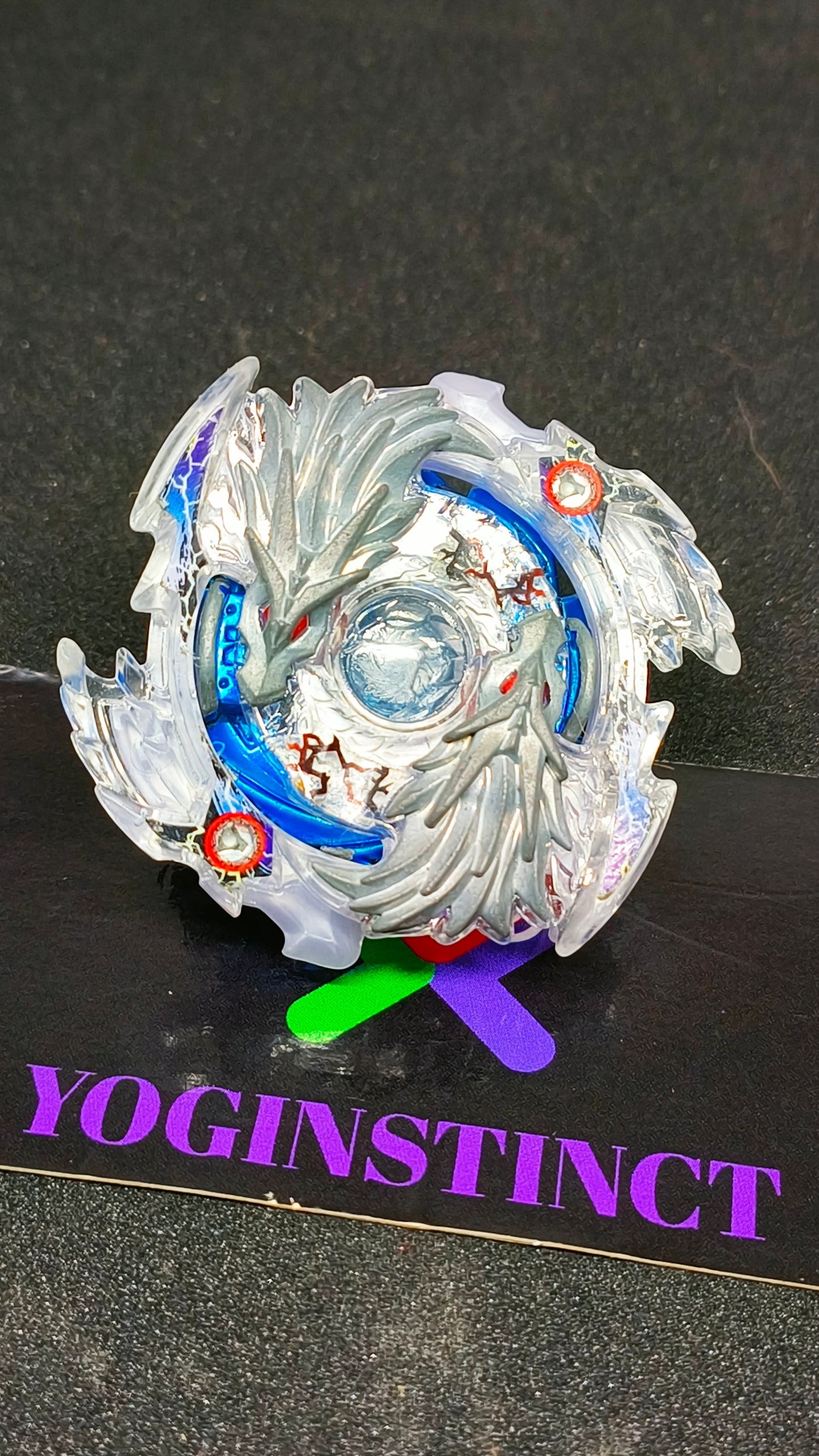 खोया लोंगिनस नौ सर्पिल (ए)