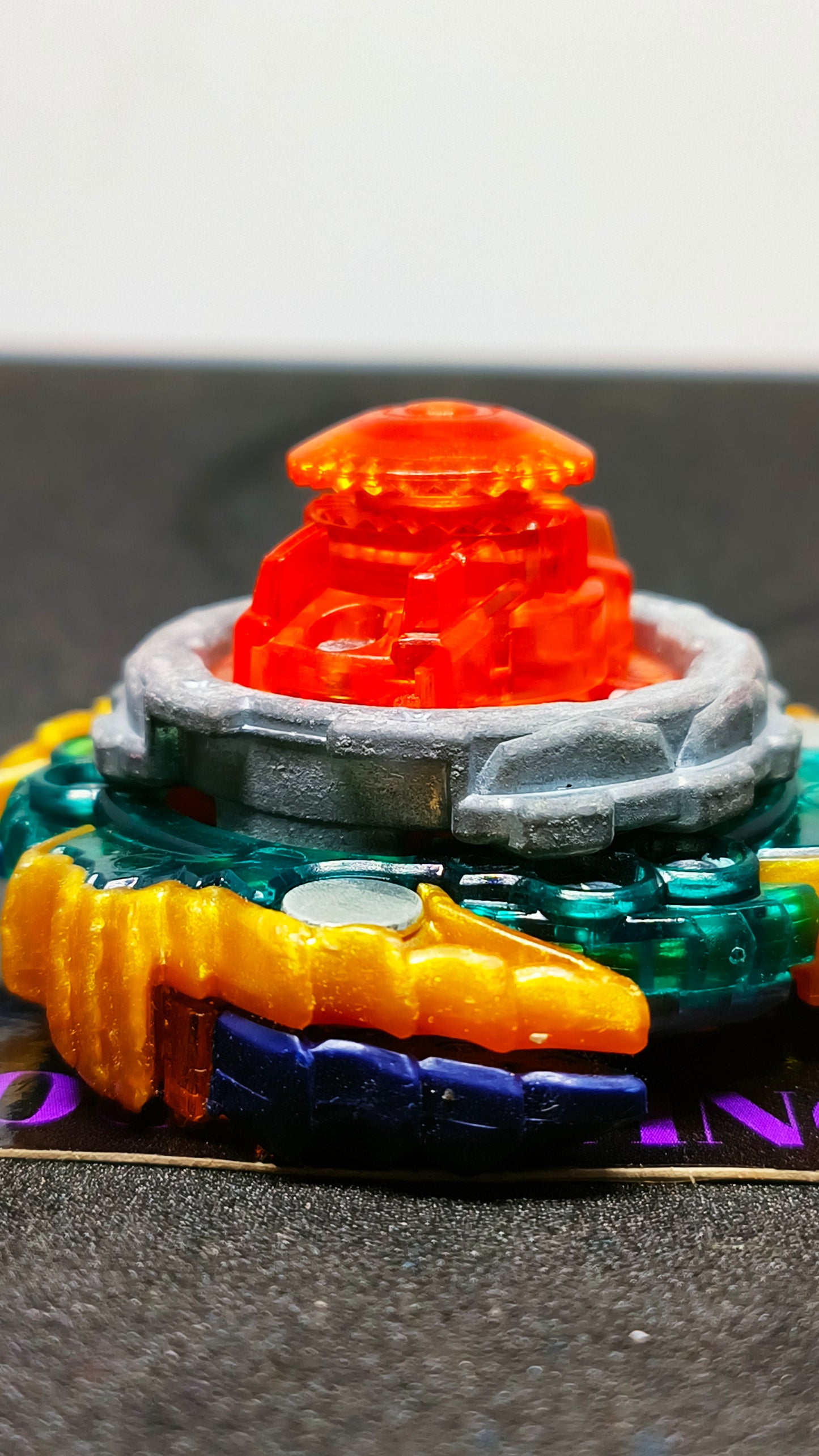 गीस्ट फ़फ़्निर 8' अवशोषक (ए)