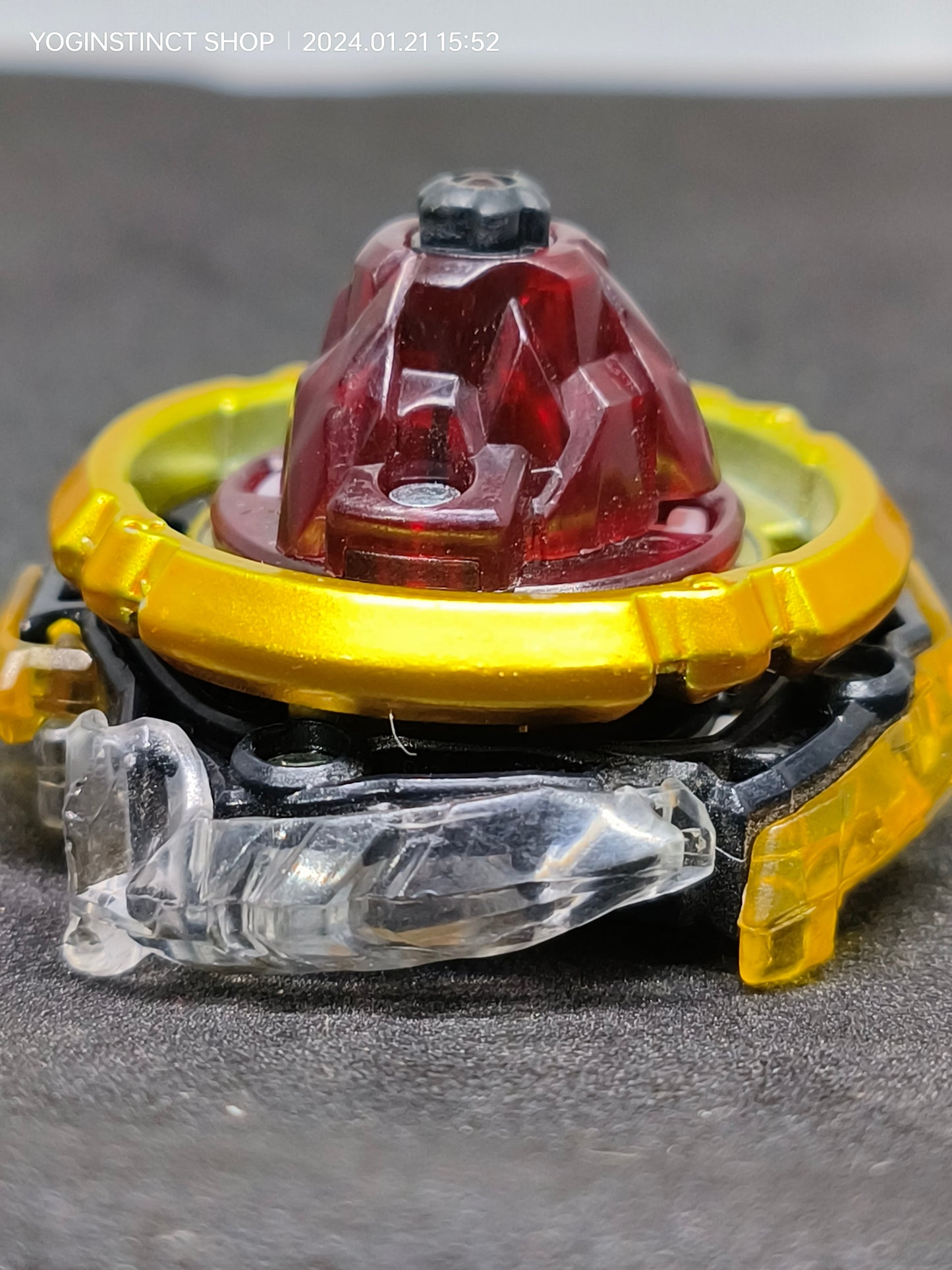 लीजेंड स्प्रिगगन आउटर मर्ज