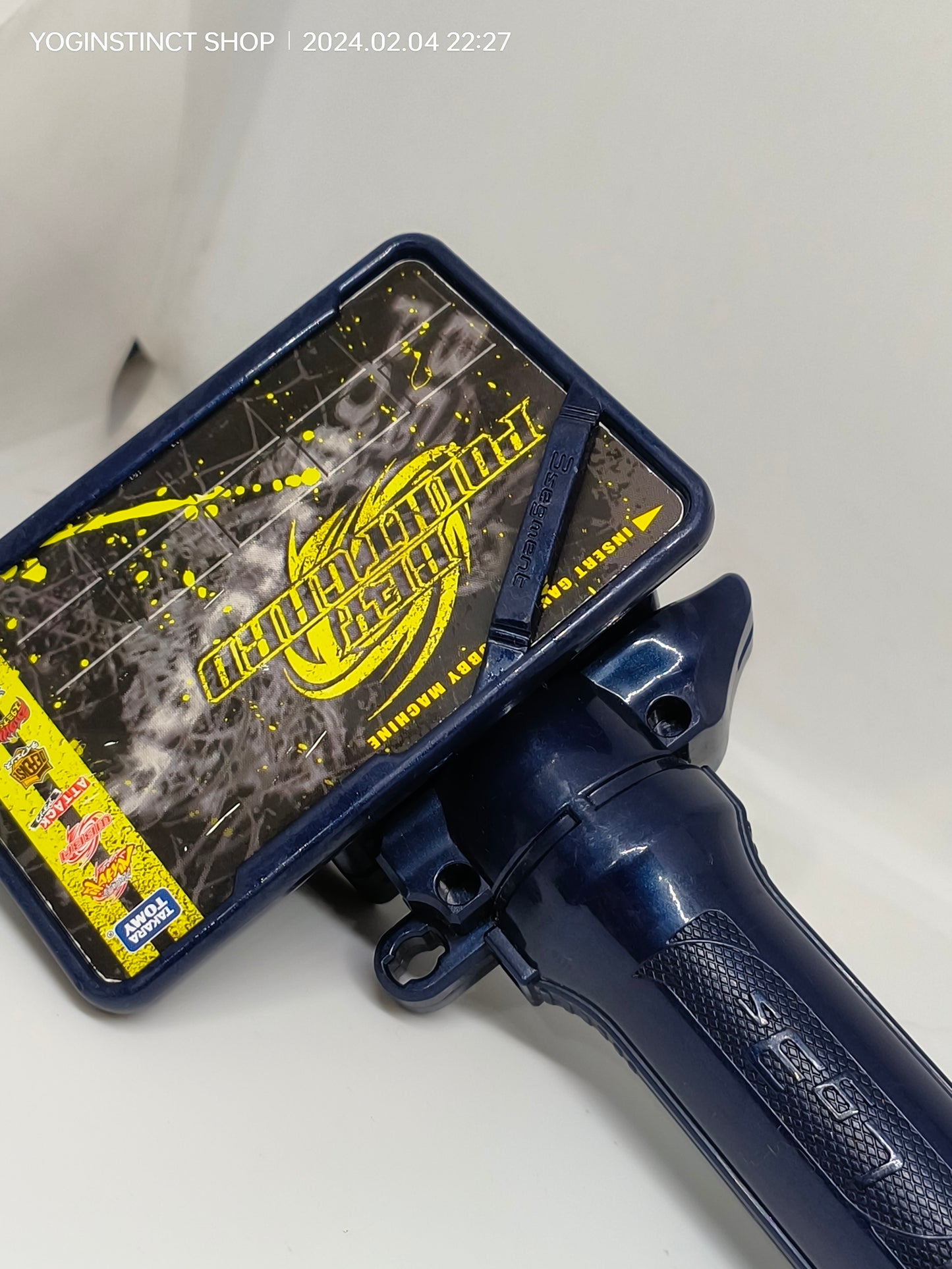 (BB-73) 3-Segment Launcher Grip (Blue) with Beycard (Metal Saga)