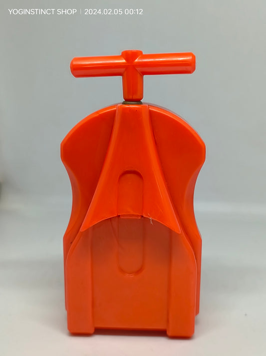 BB-17  BeyLauncher (Metal Saga) Orange Right spin
