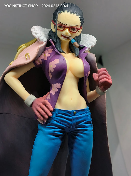 Bandai Ichiban kuji One Piece Punk Hazard - Tashigi Smoker version Prize Last one