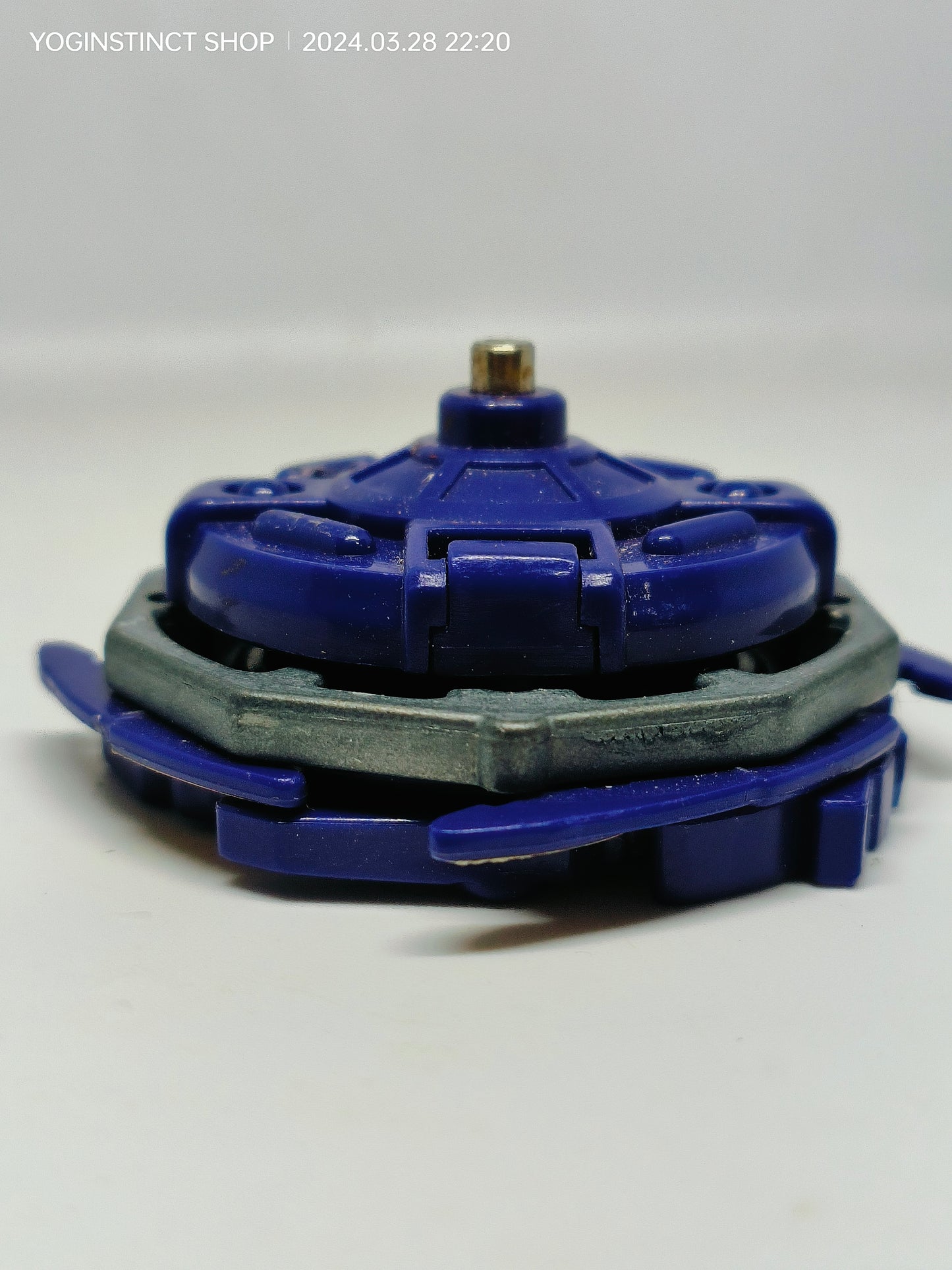 A-78 Strata Dragoon  / Gaia Dragoon V (B) - Takaratomy Beyblade: Shoot