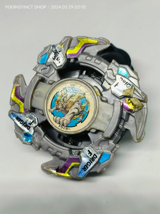 A-24 Driger F / Fang (C) - Takaratomy Beyblade: Shoot